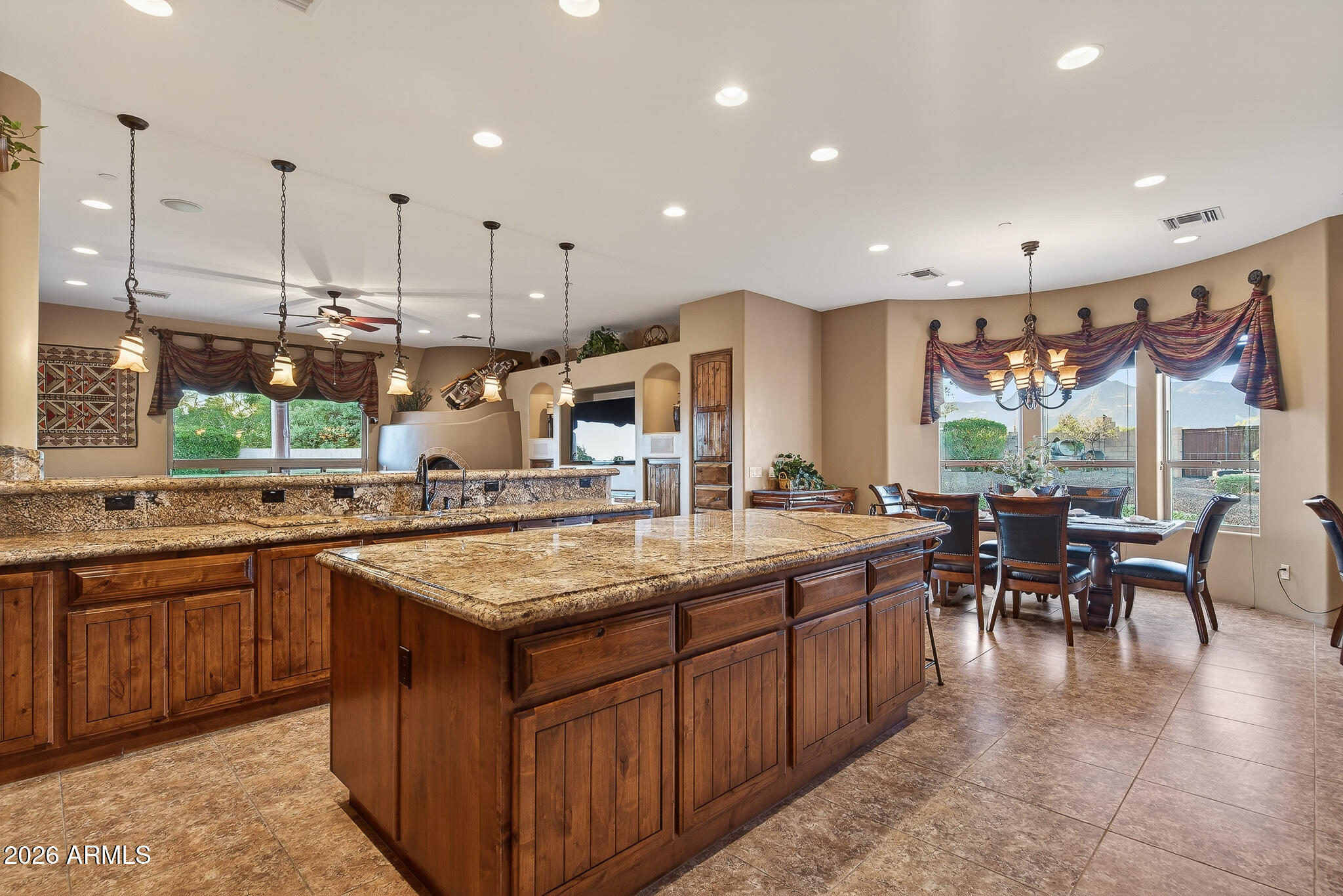 19707 W MARIPOSA Drive