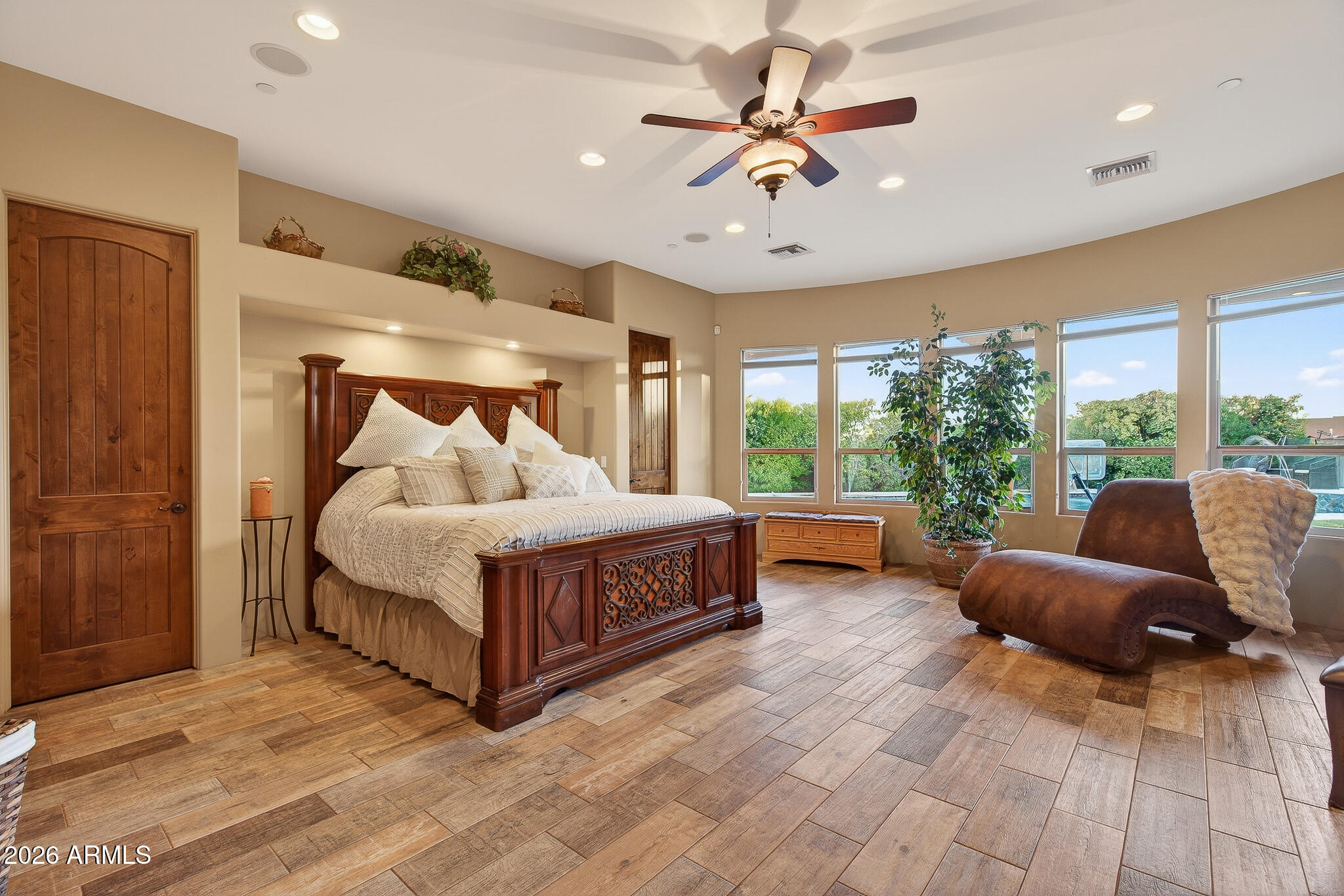 19707 W MARIPOSA Drive