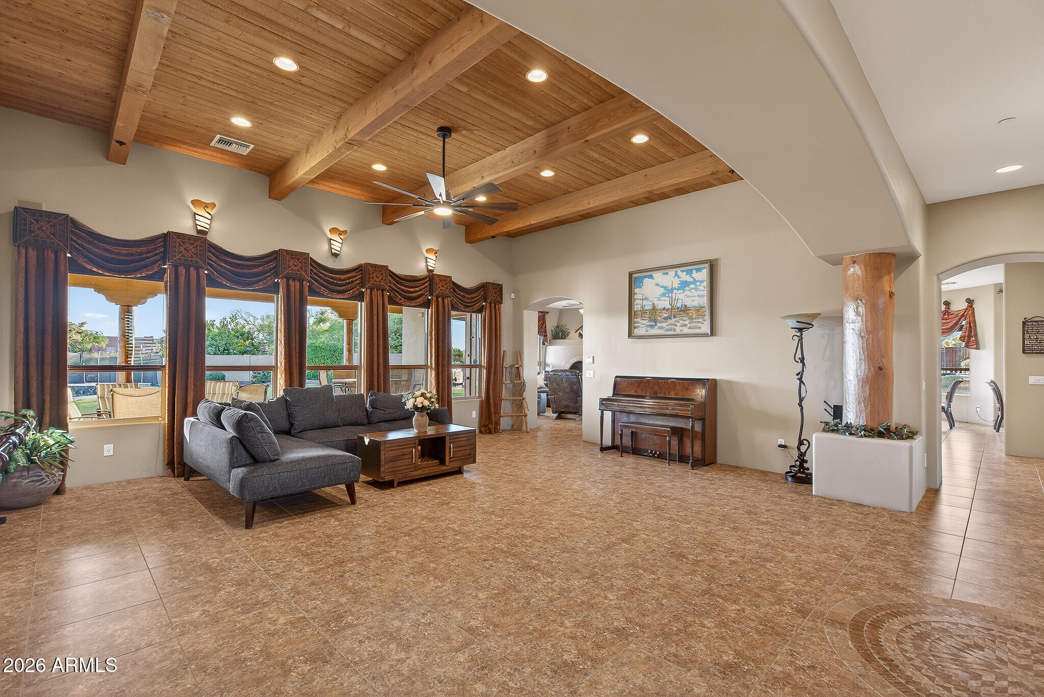 19707 W MARIPOSA Drive