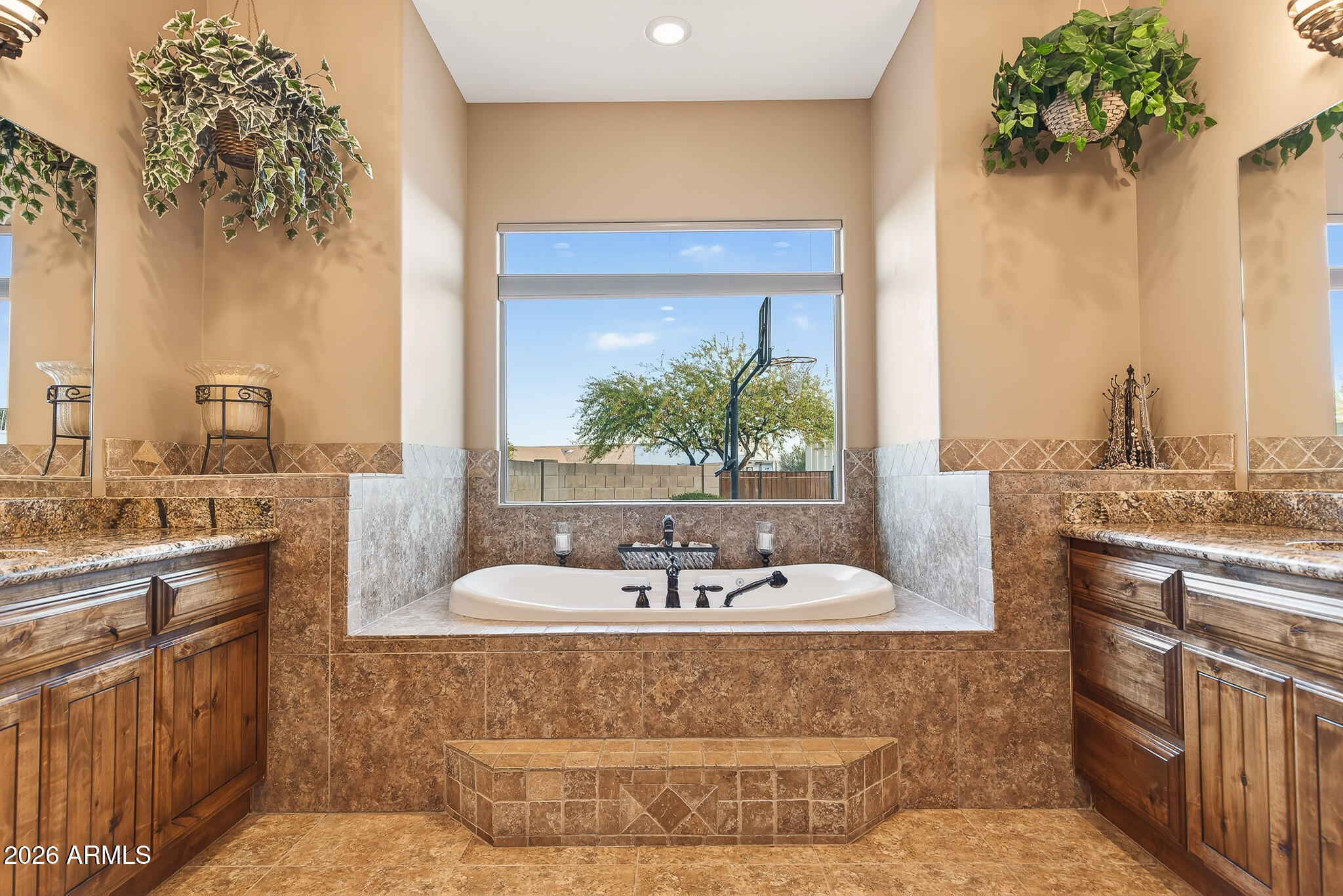 19707 W MARIPOSA Drive