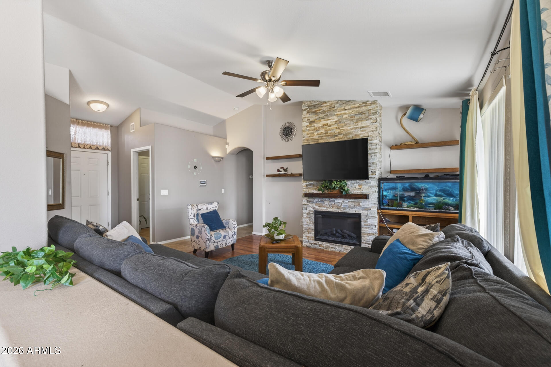 8276 W TINAJAS Drive