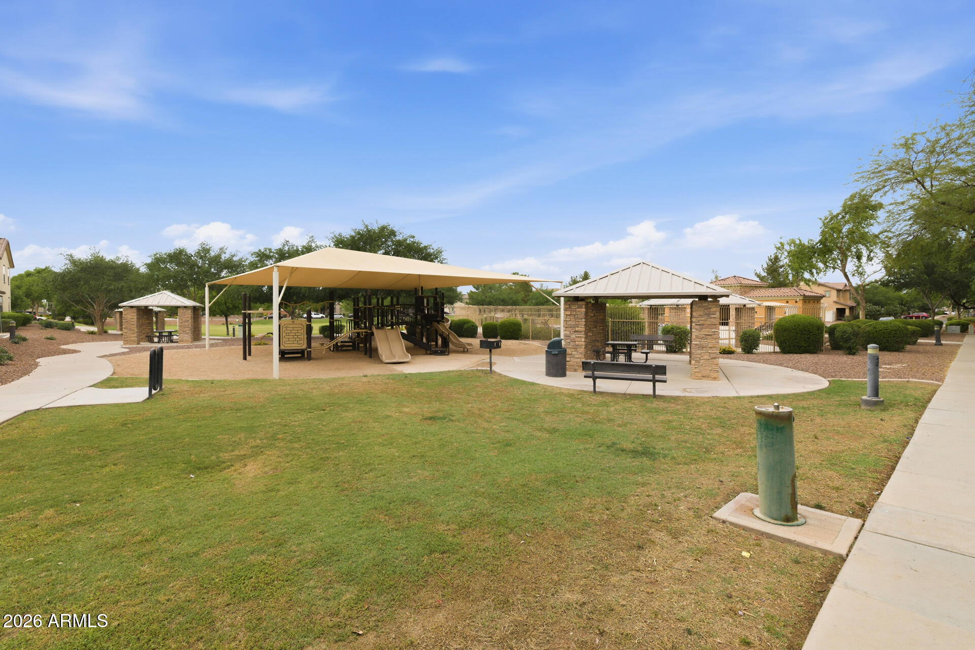 4132 E DEVON Drive
