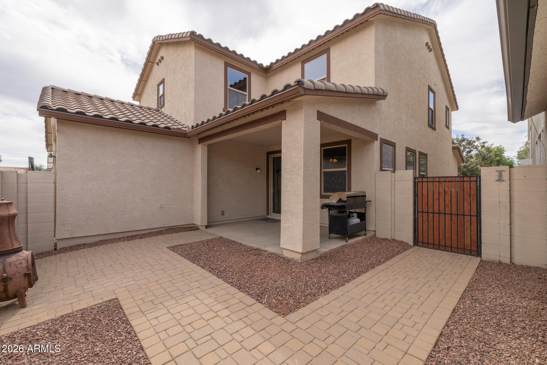 4132 E DEVON Drive