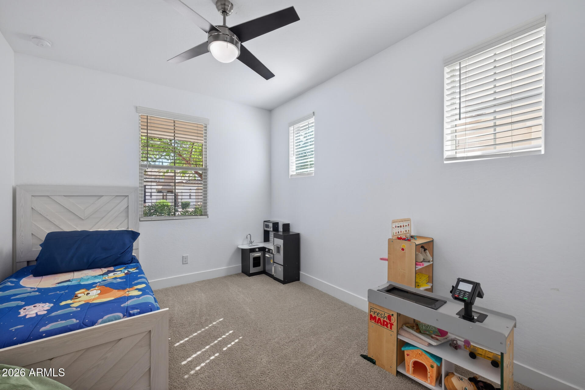 21262 E KINGBIRD Drive