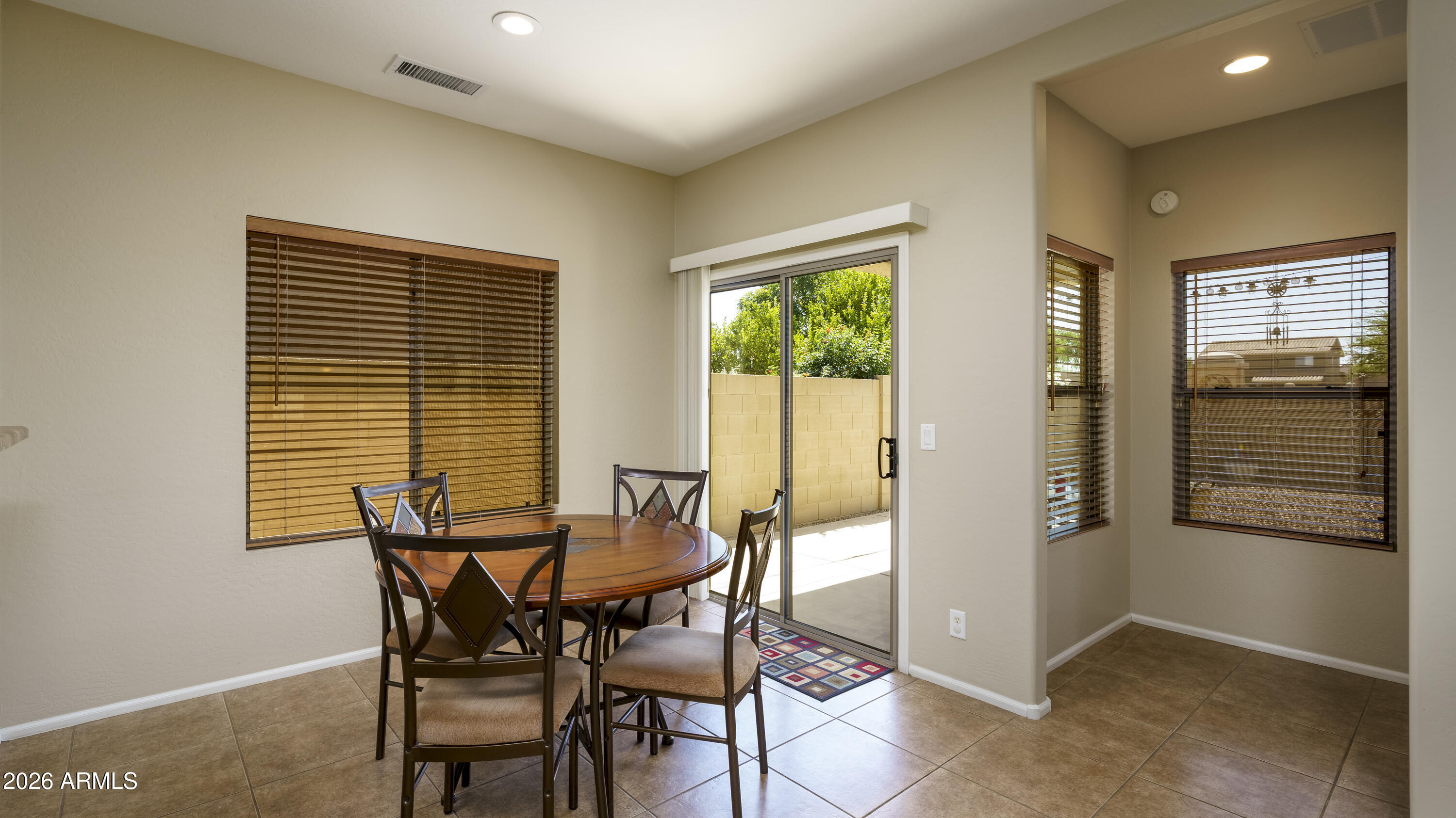 33480 N SANDSTONE Drive
