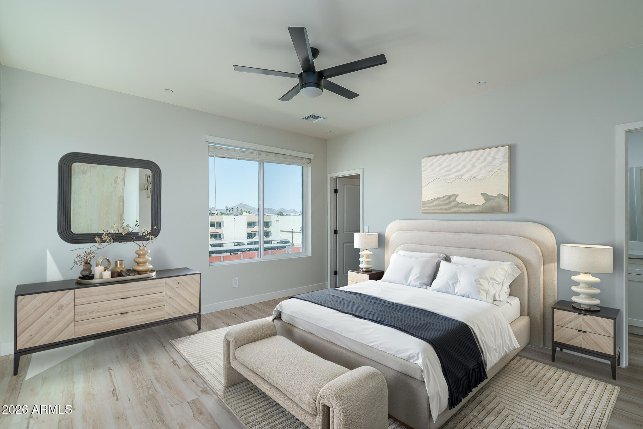 2601 E CLARENDON Avenue 14