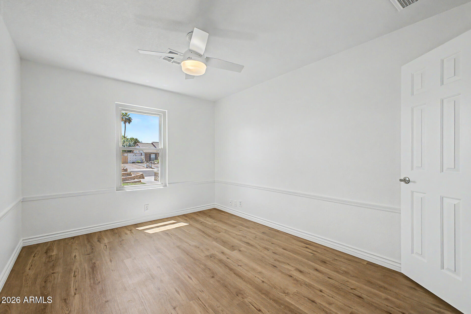 6350 W ONYX Avenue