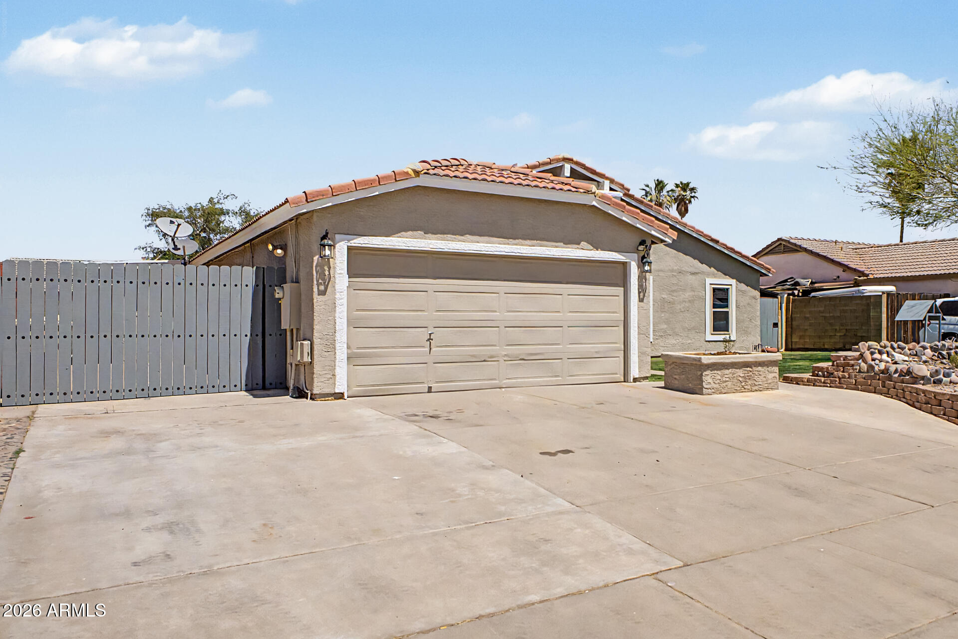 6350 W ONYX Avenue