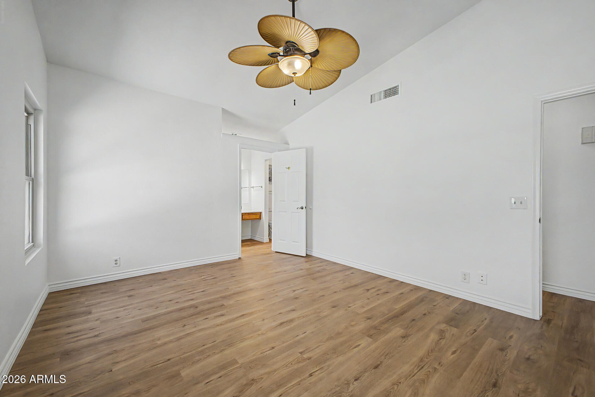 6350 W ONYX Avenue