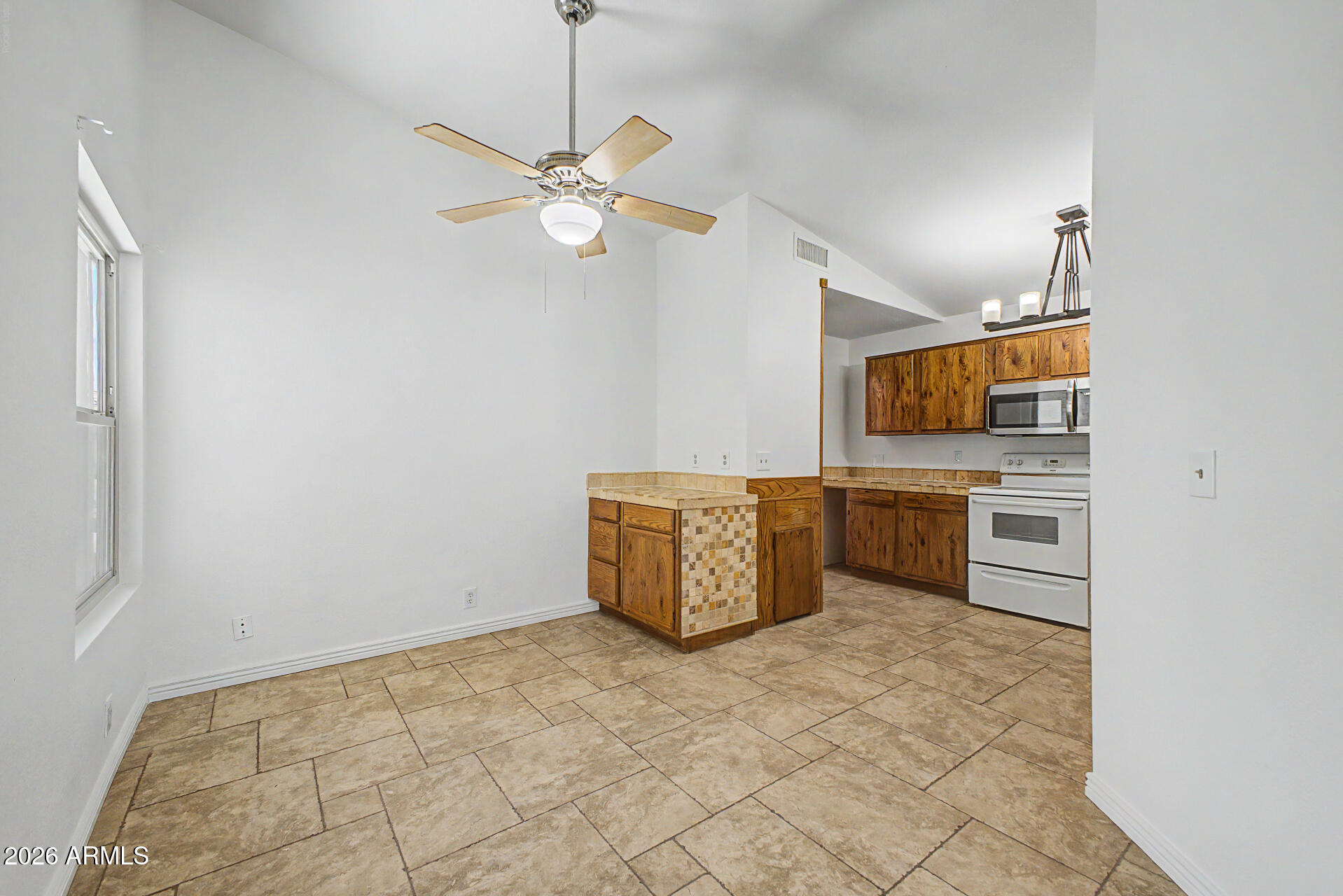 6350 W ONYX Avenue