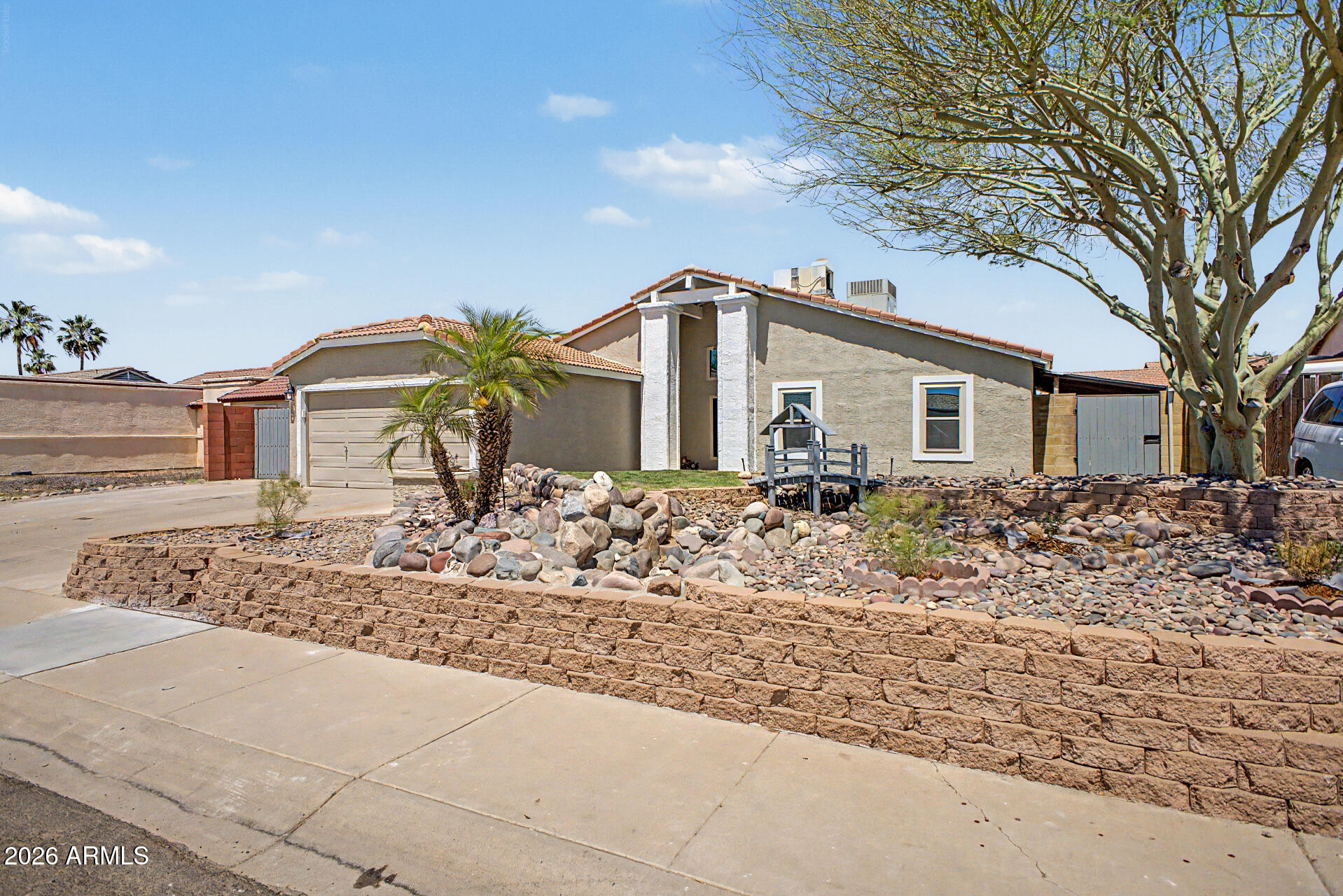 6350 W ONYX Avenue