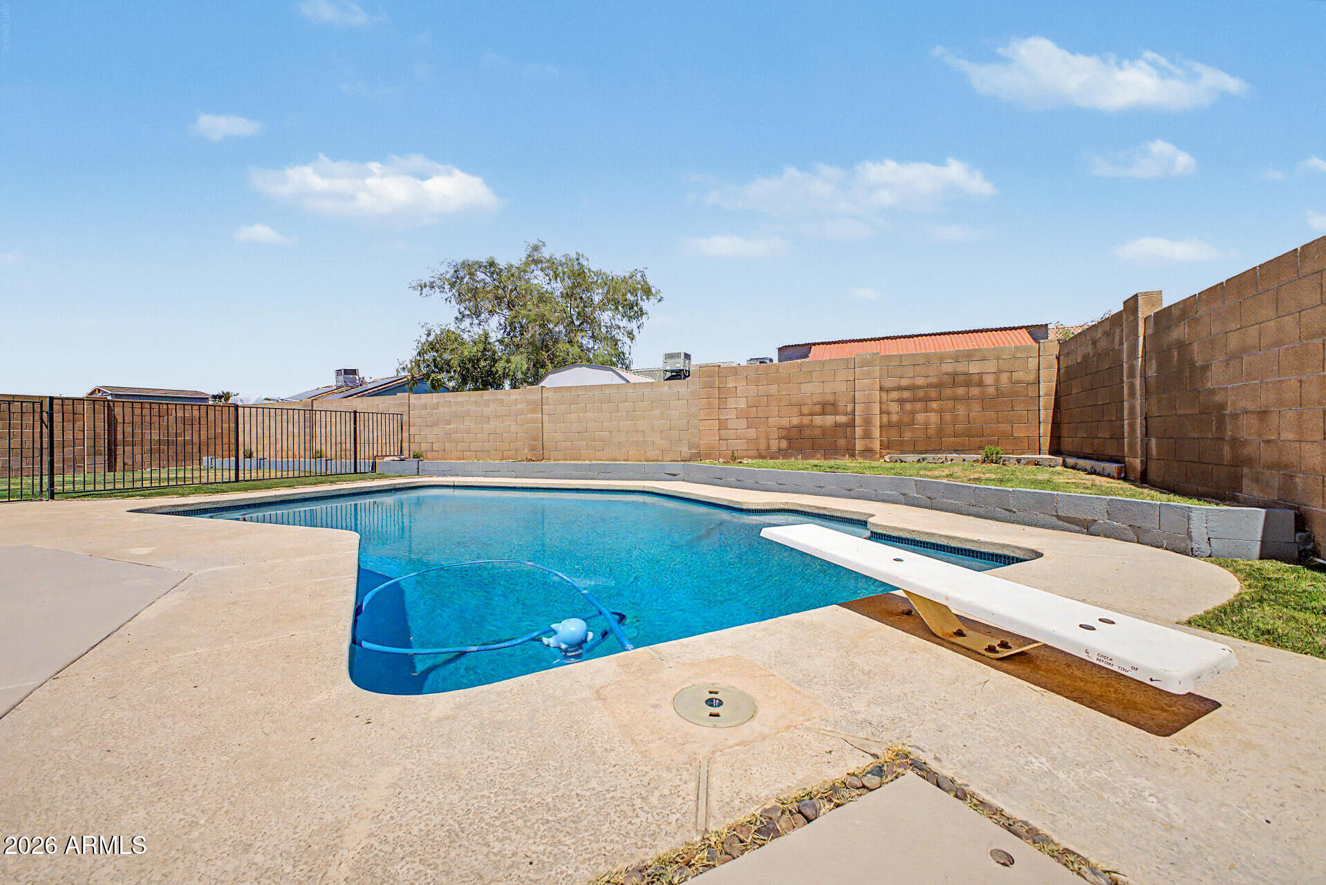 6350 W ONYX Avenue
