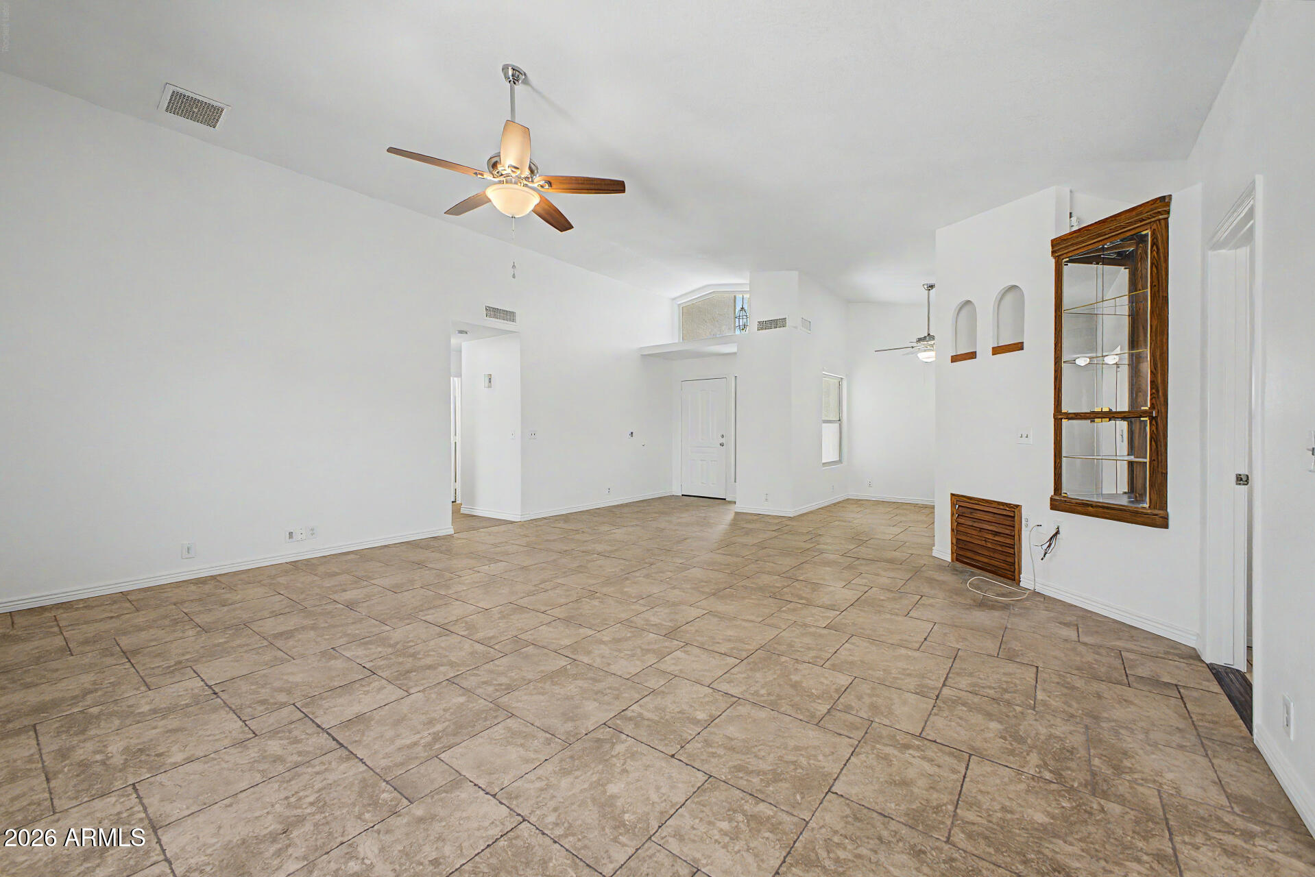 6350 W ONYX Avenue
