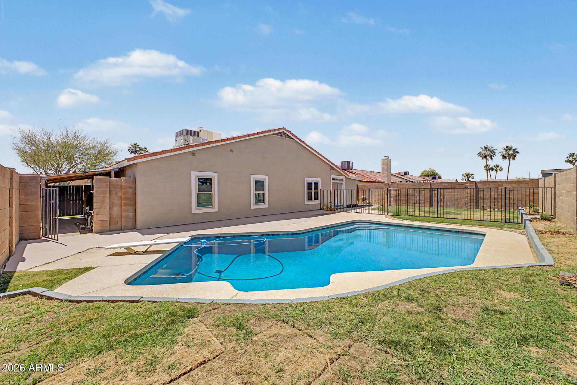 6350 W ONYX Avenue