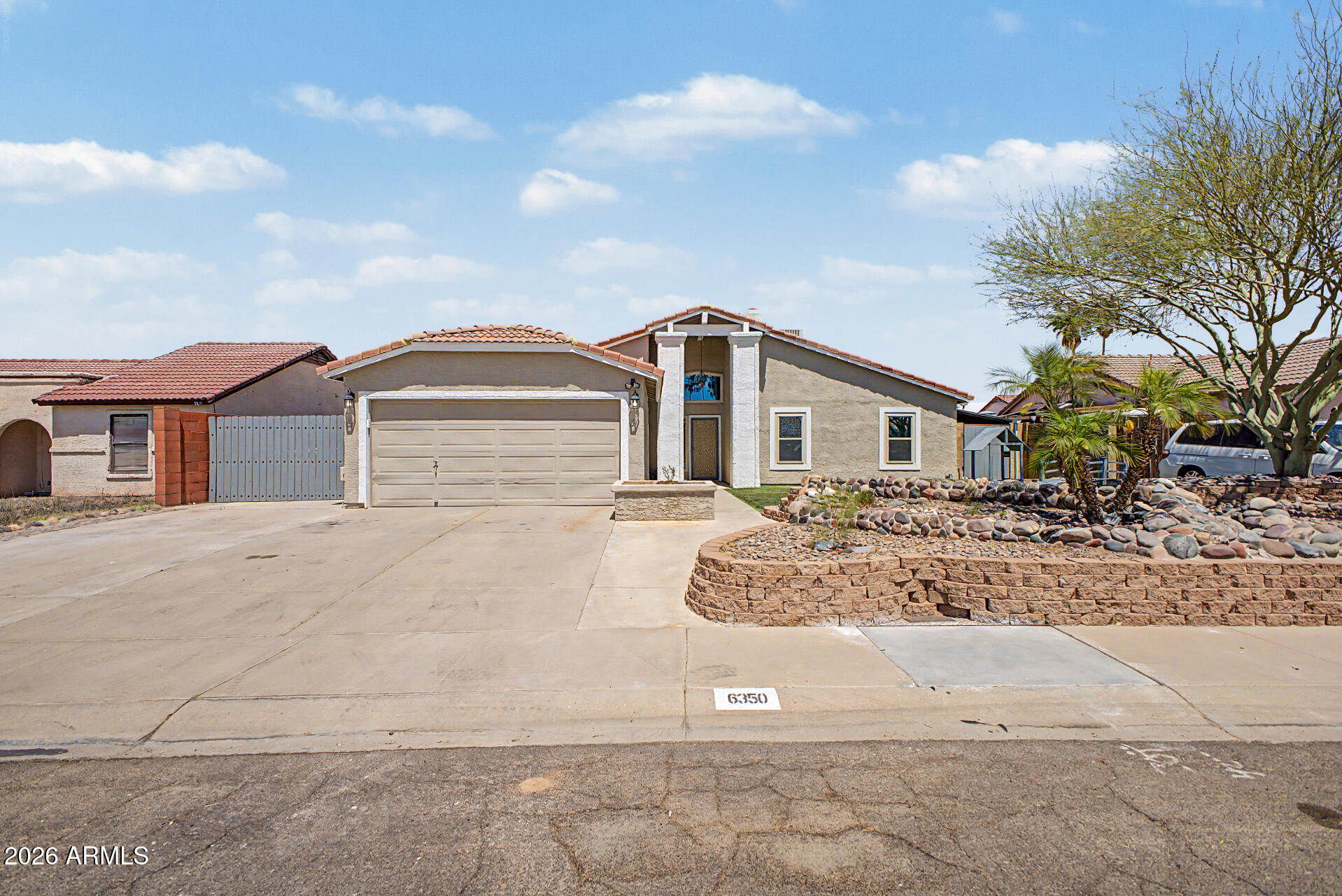 6350 W ONYX Avenue