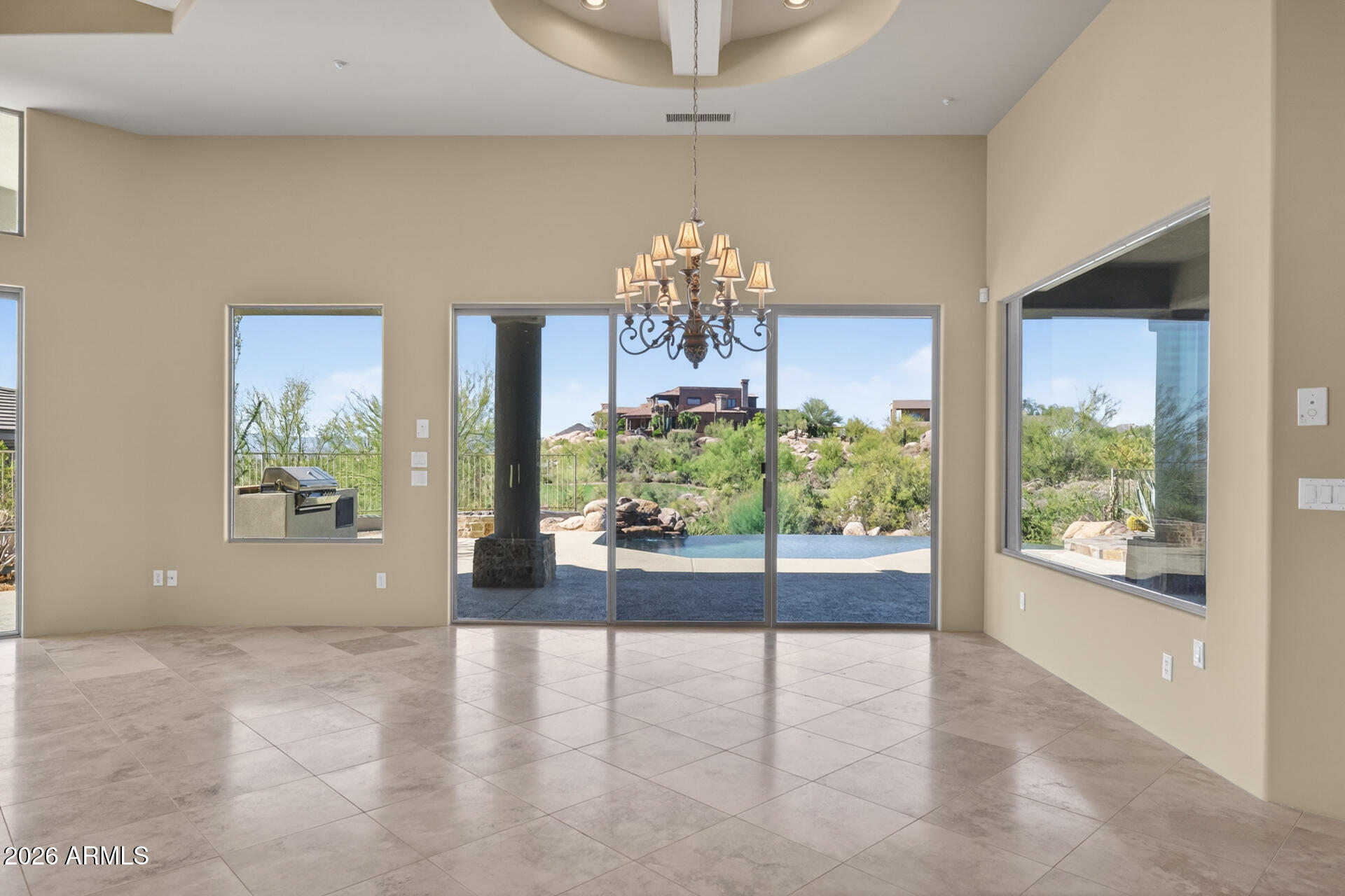 10686 E MARK Lane