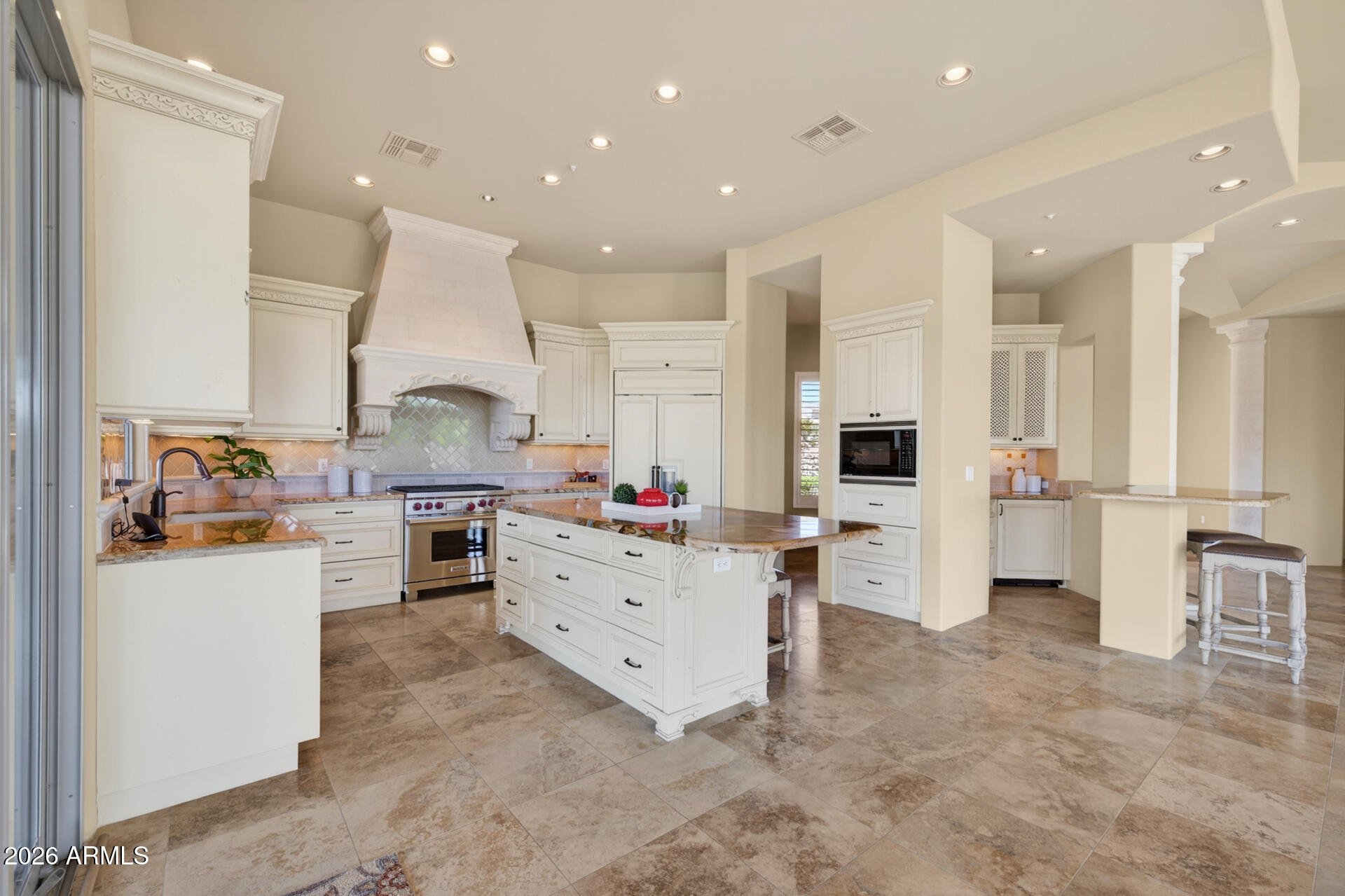 10686 E MARK Lane