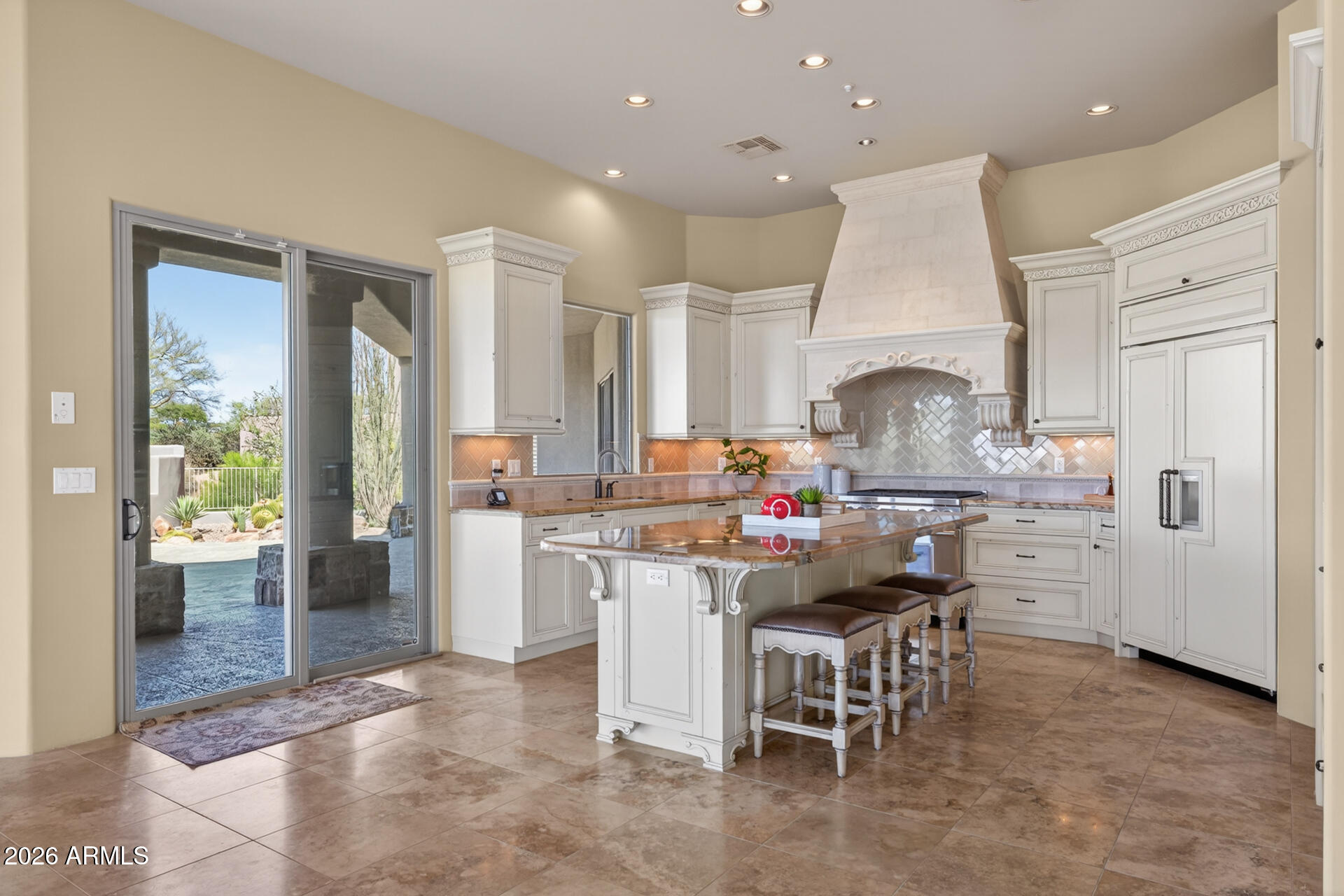 10686 E MARK Lane