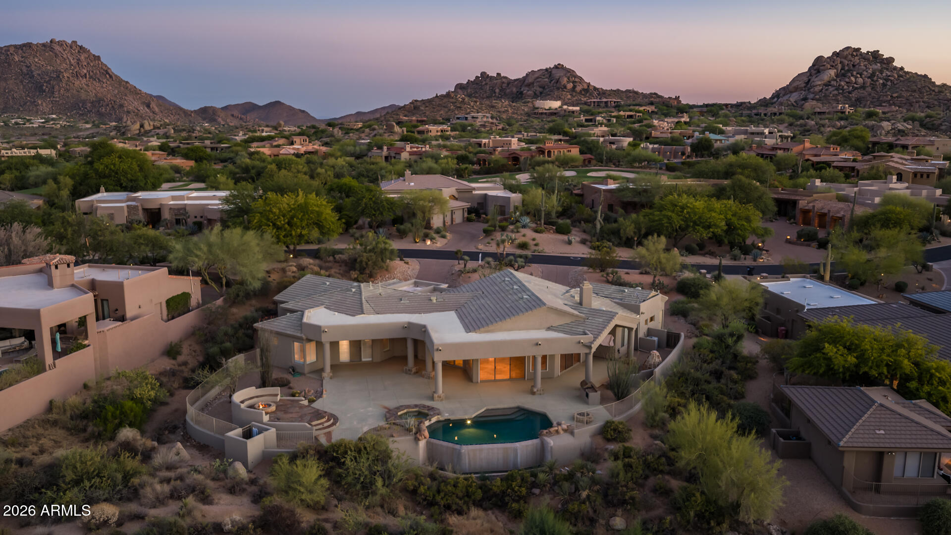 10686 E MARK Lane