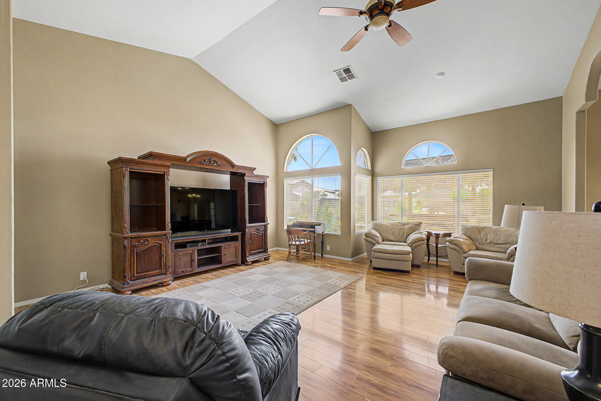 649 W MUIRWOOD Drive