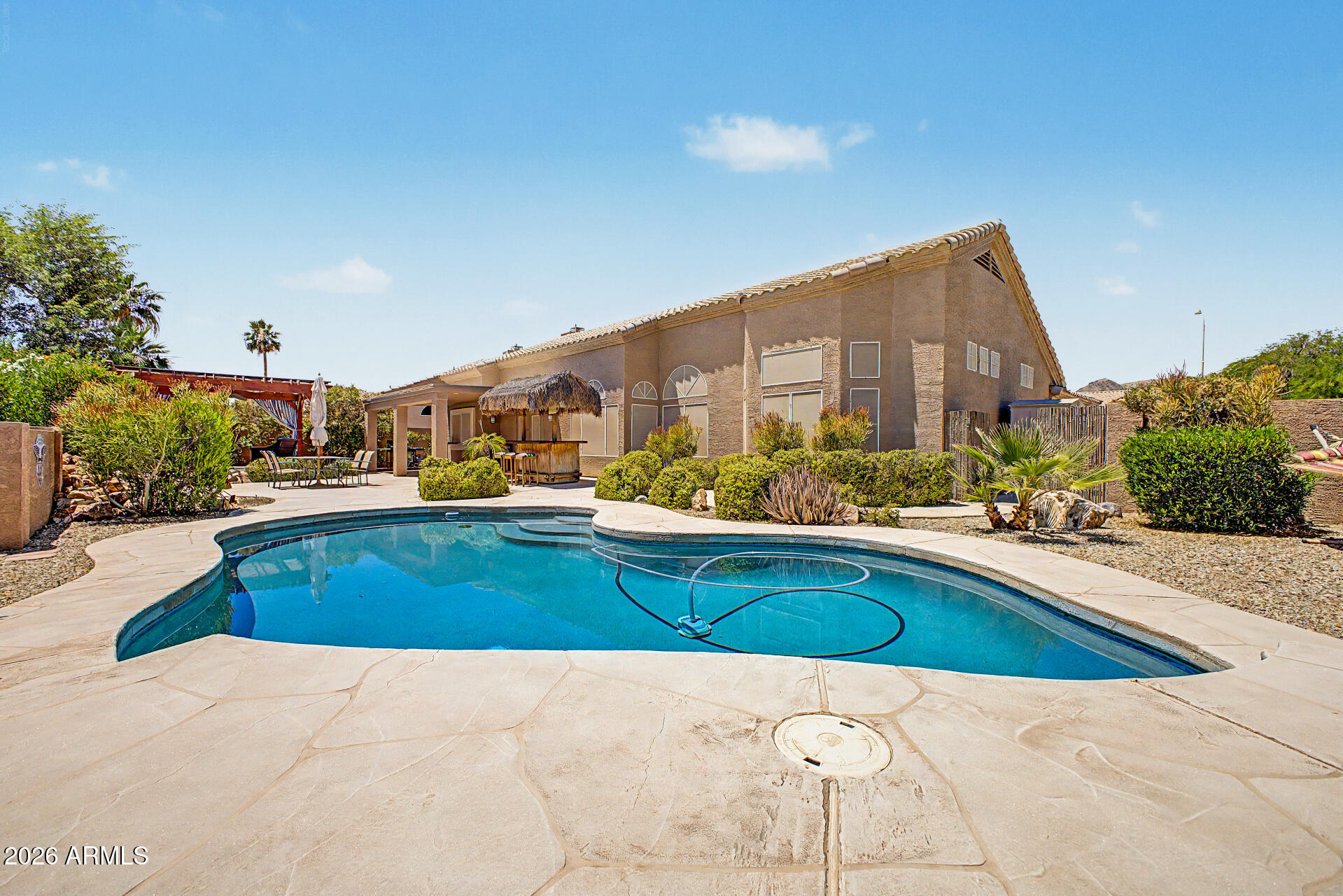 649 W MUIRWOOD Drive