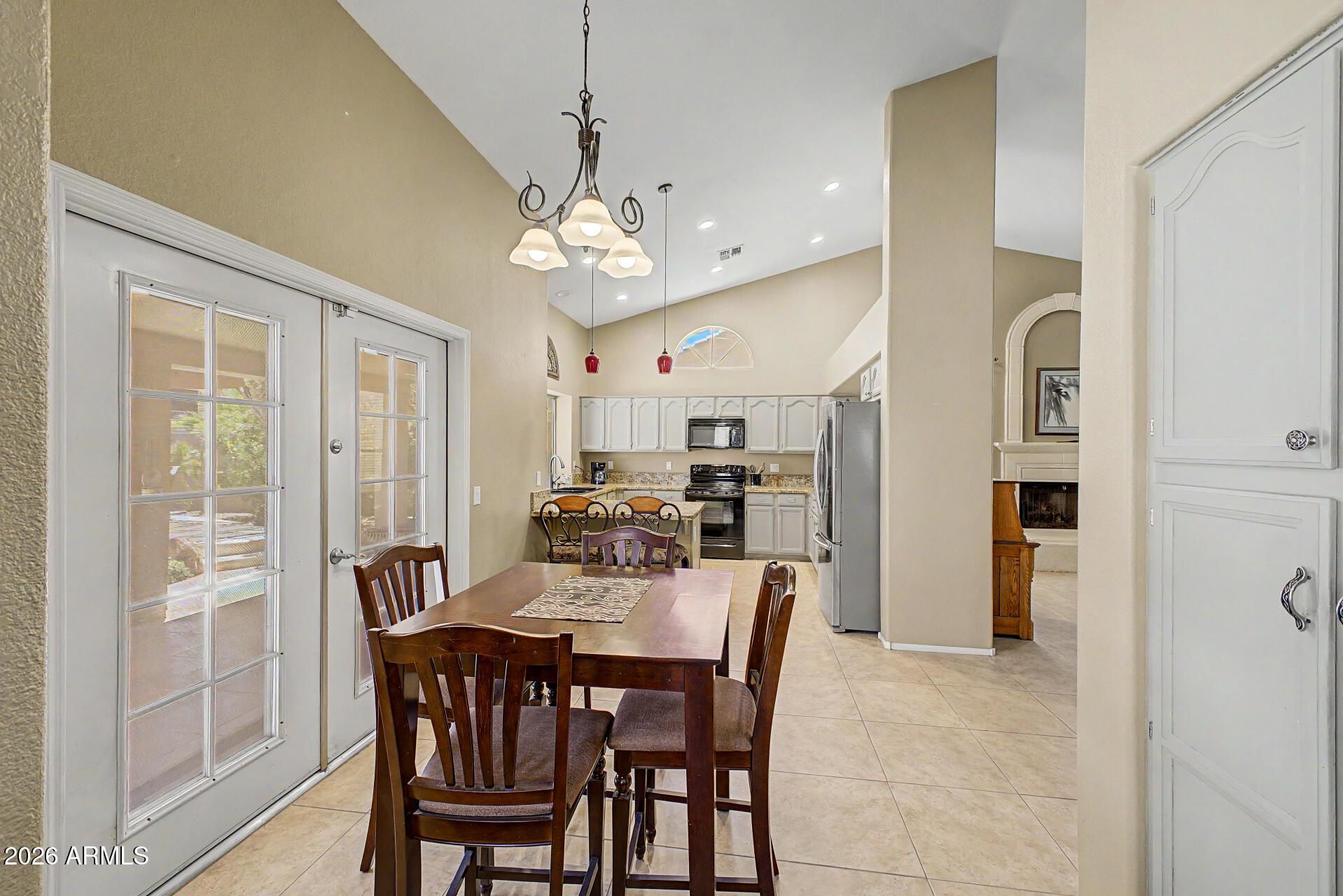 649 W MUIRWOOD Drive