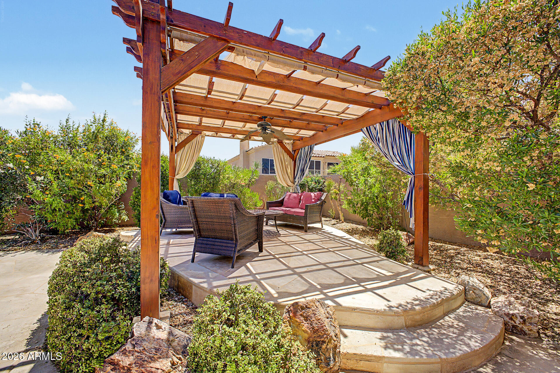 649 W MUIRWOOD Drive