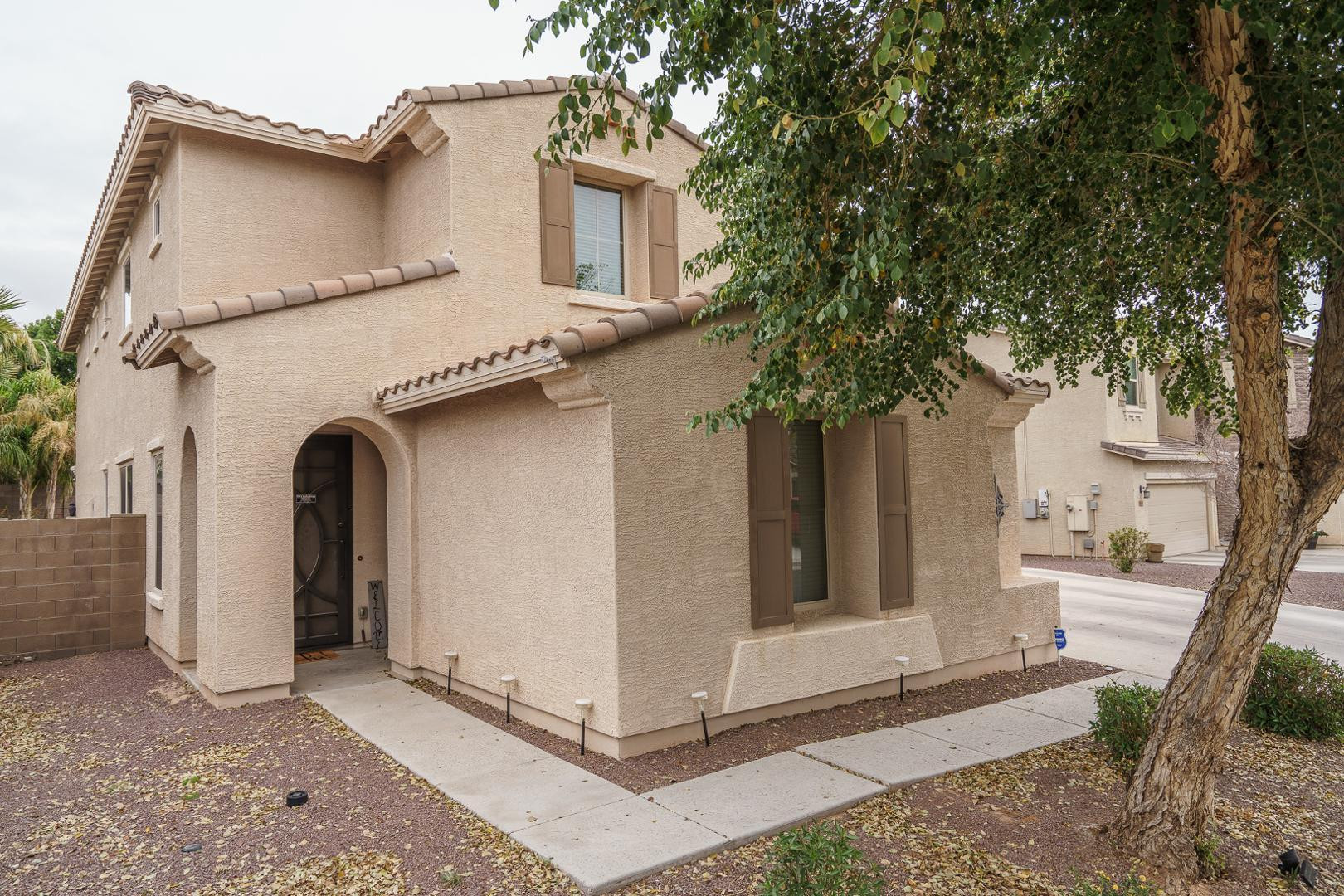 15658 W Cortez Street