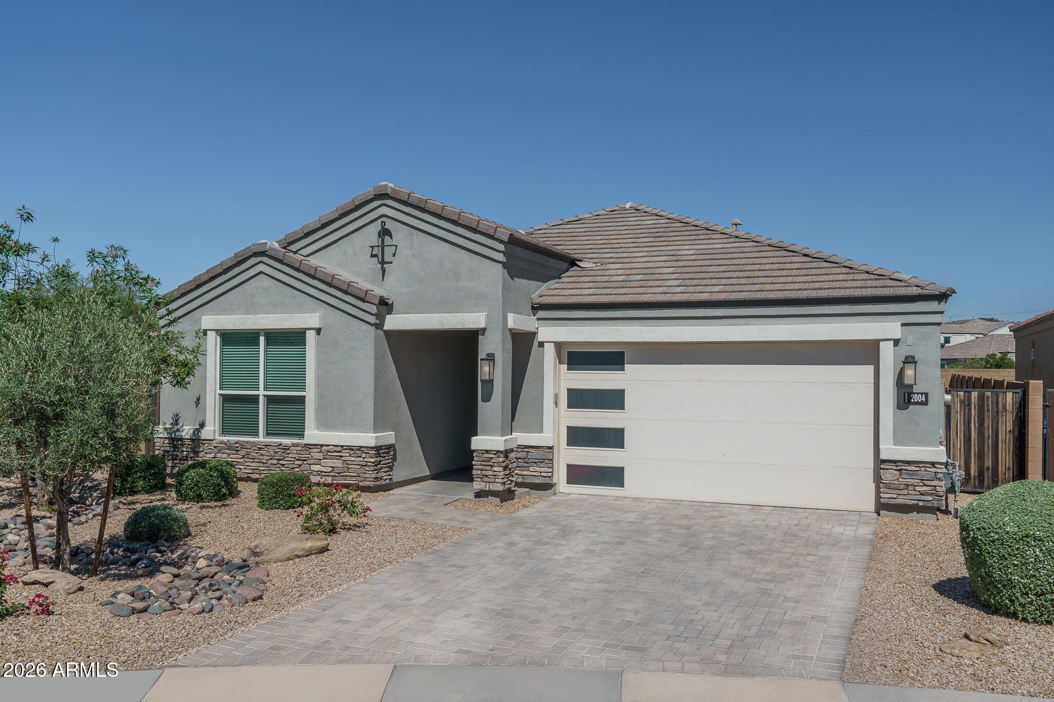 2004 E PARK VIEW Lane
