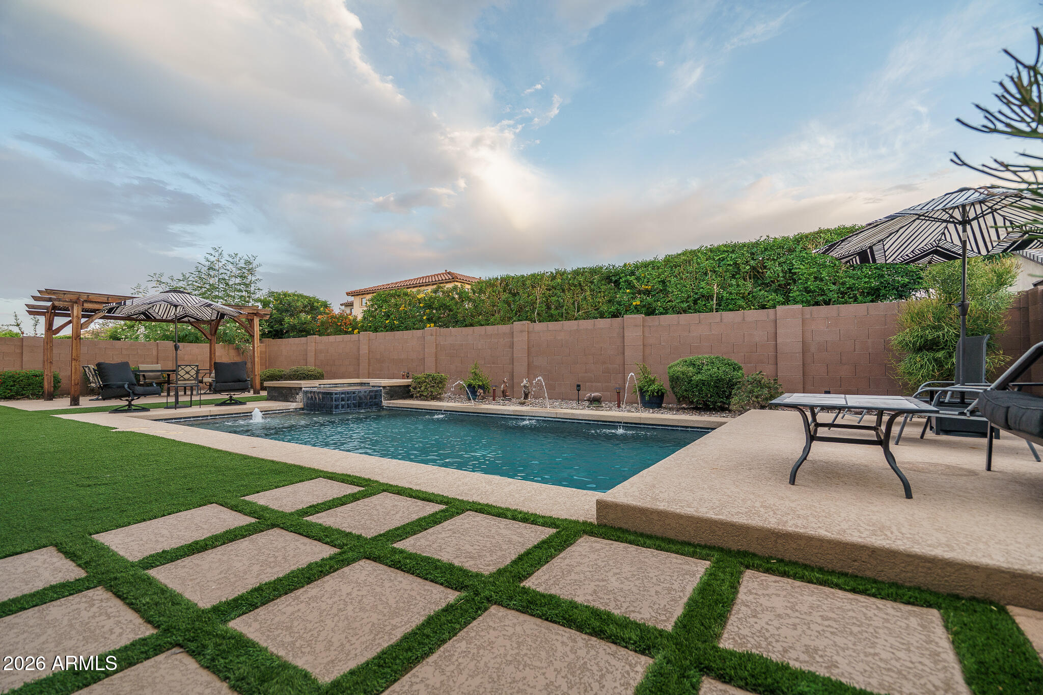 9563 W JJ RANCH Road