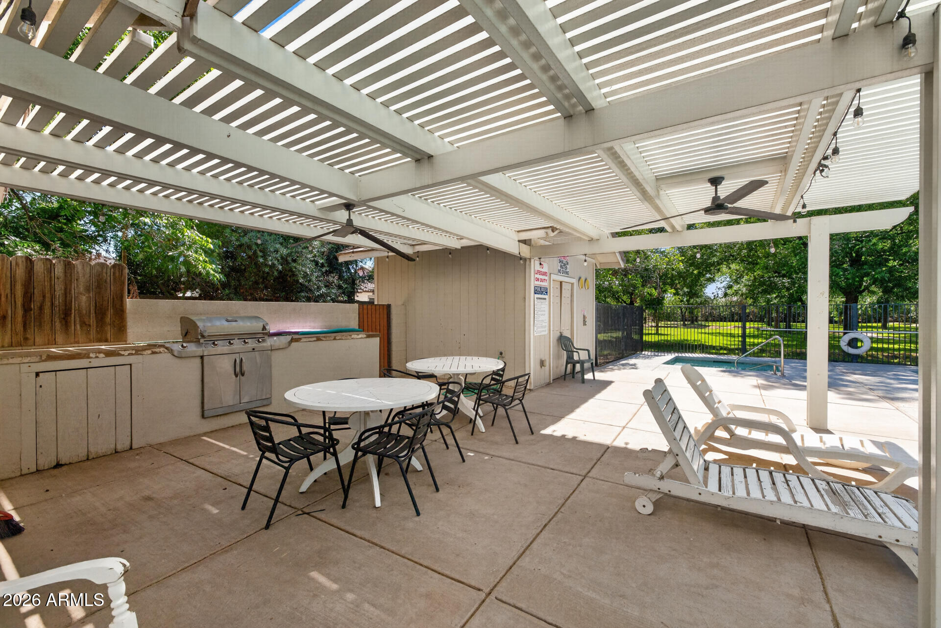 2830 W HARVEST GROVES Lane