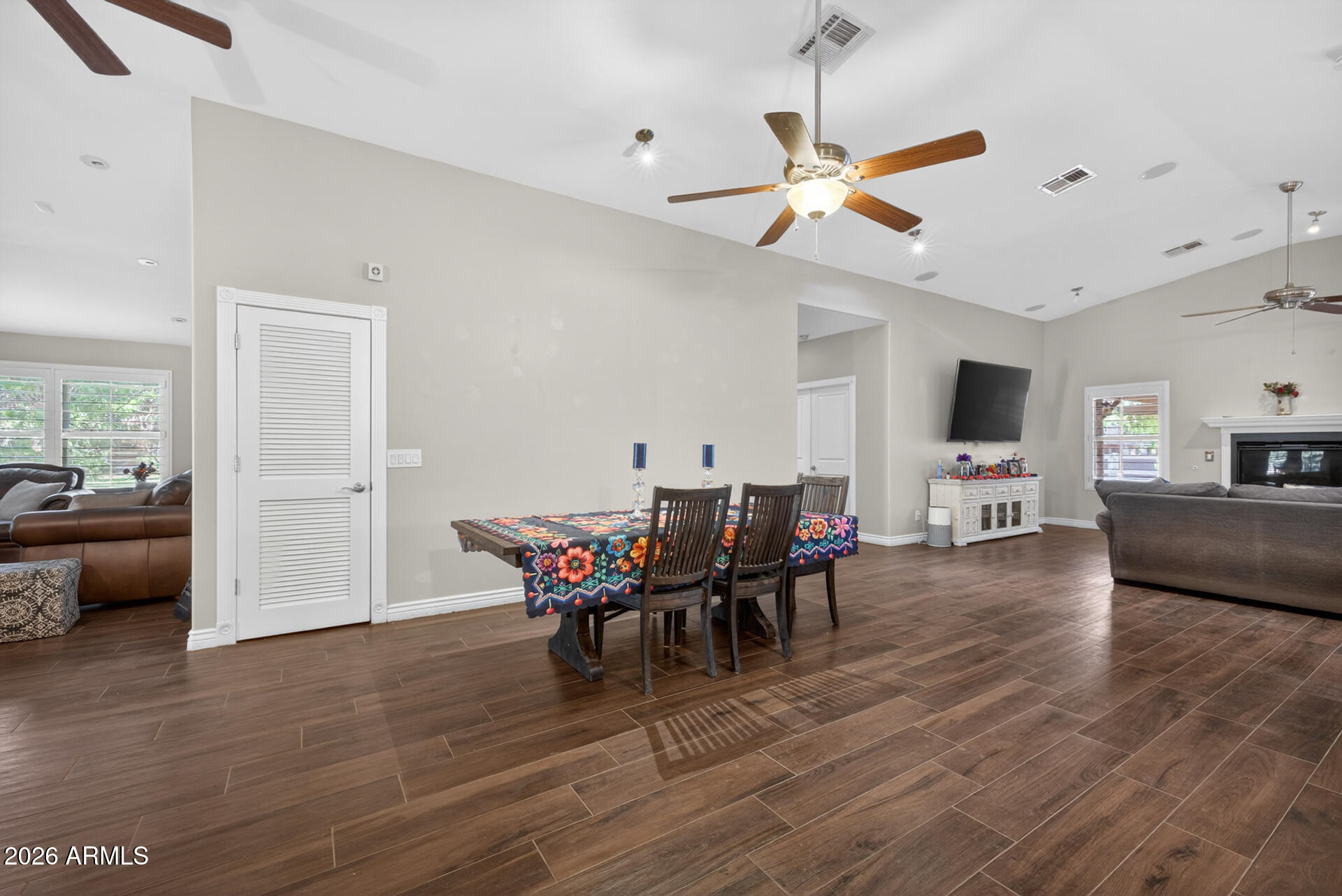 2830 W HARVEST GROVES Lane
