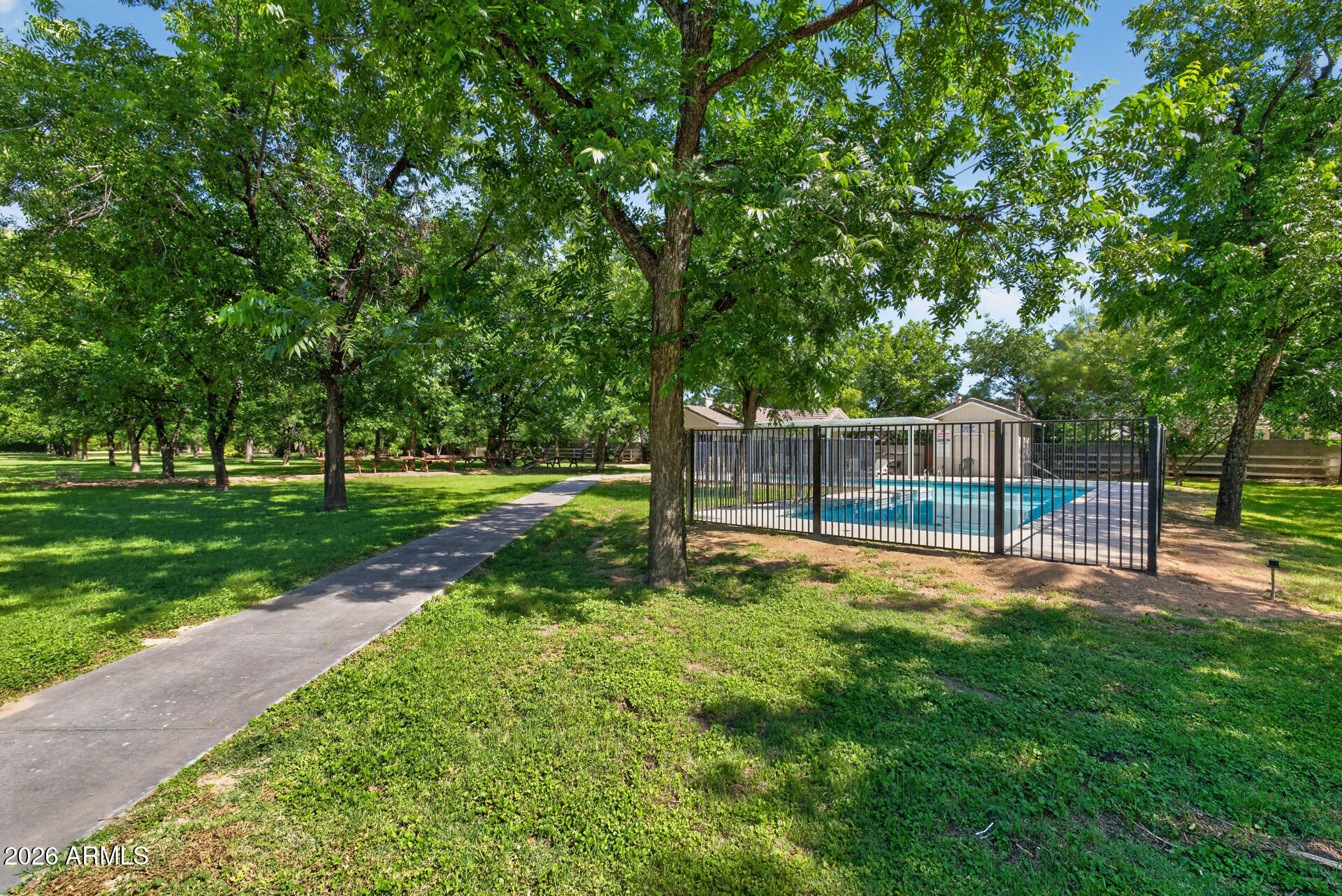 2830 W HARVEST GROVES Lane