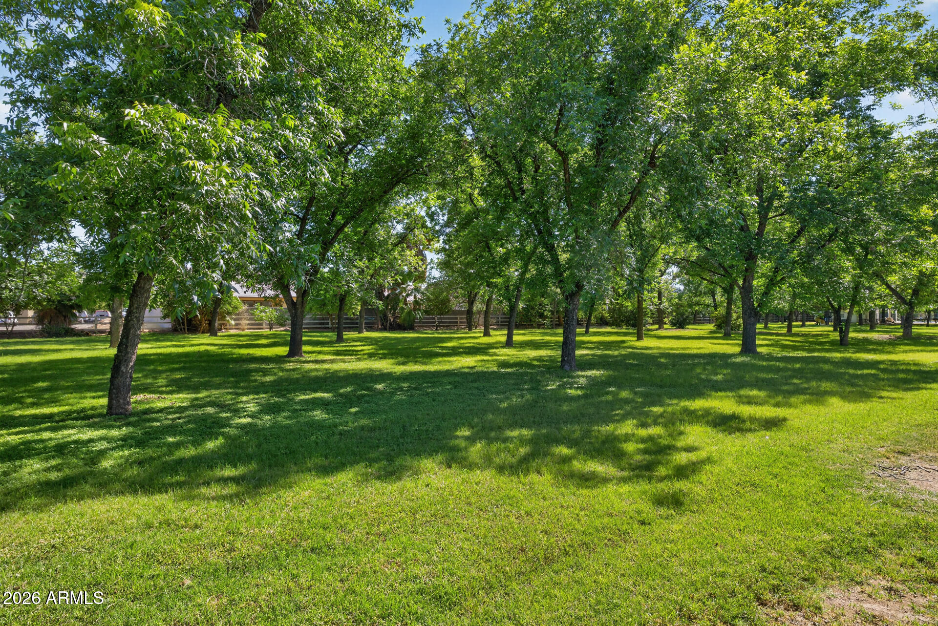 2830 W HARVEST GROVES Lane