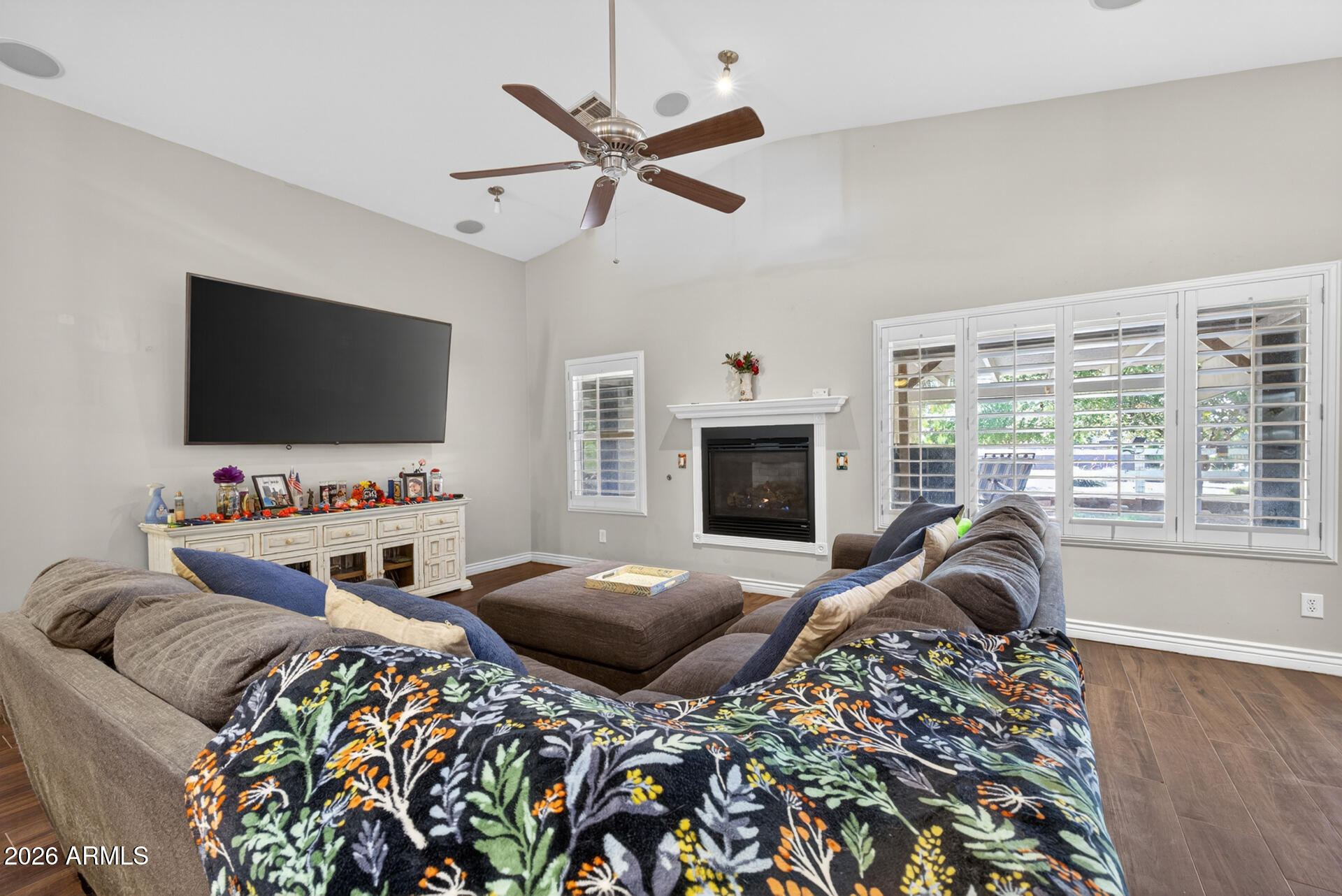 2830 W HARVEST GROVES Lane