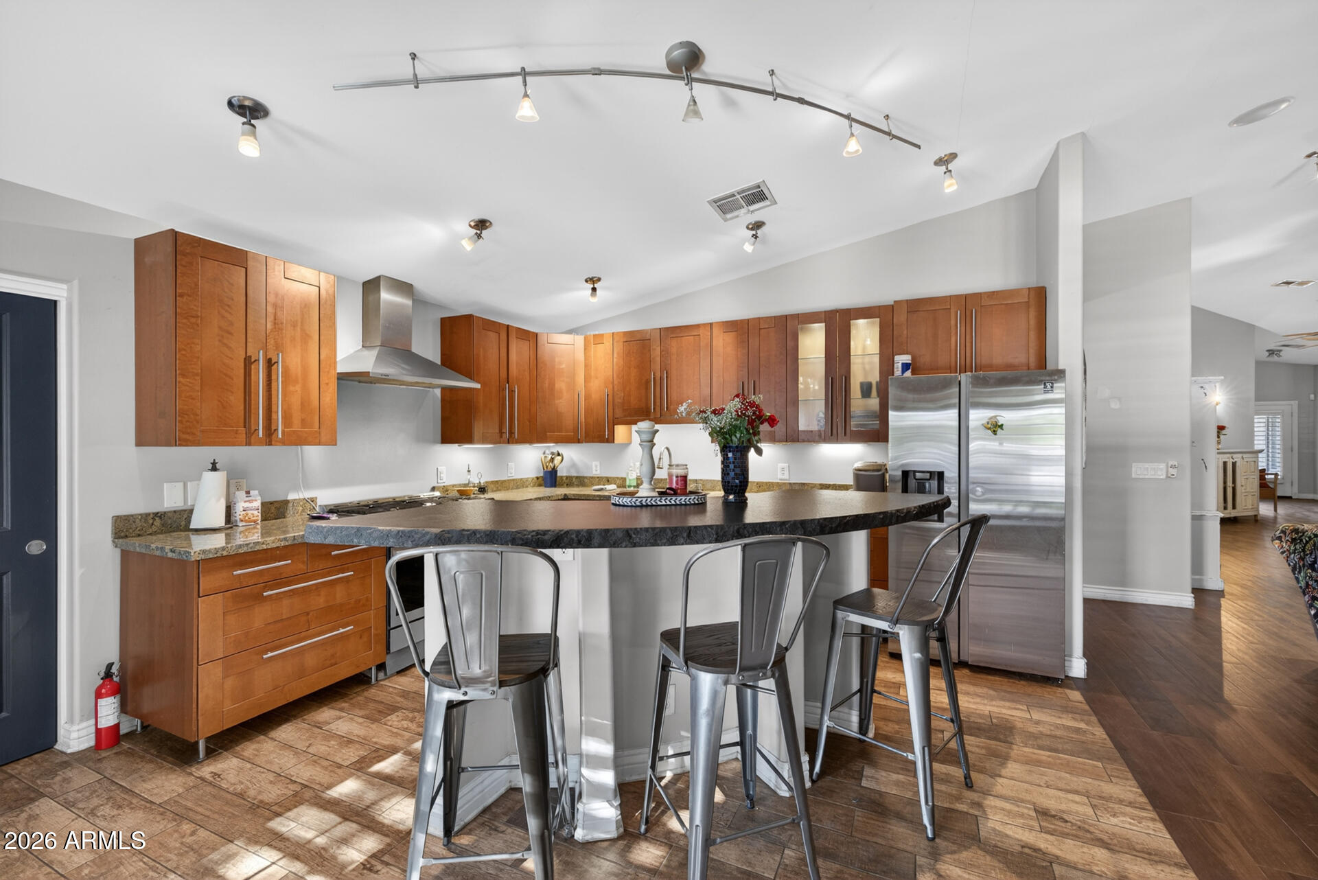 2830 W HARVEST GROVES Lane