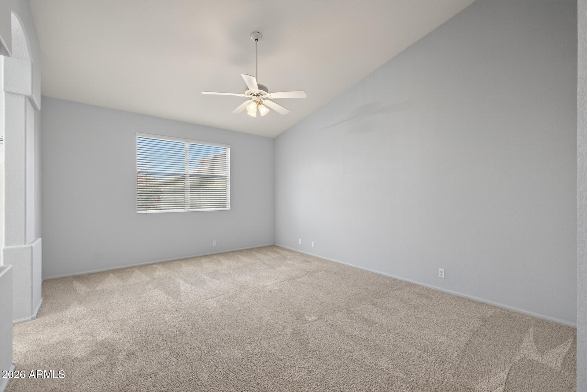 1068 W GLENMERE Drive