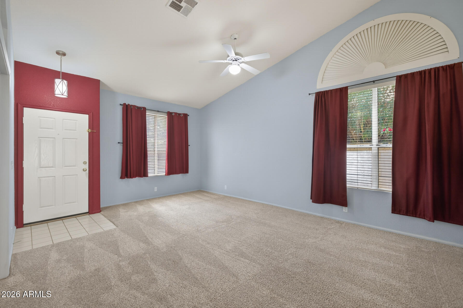 1068 W GLENMERE Drive