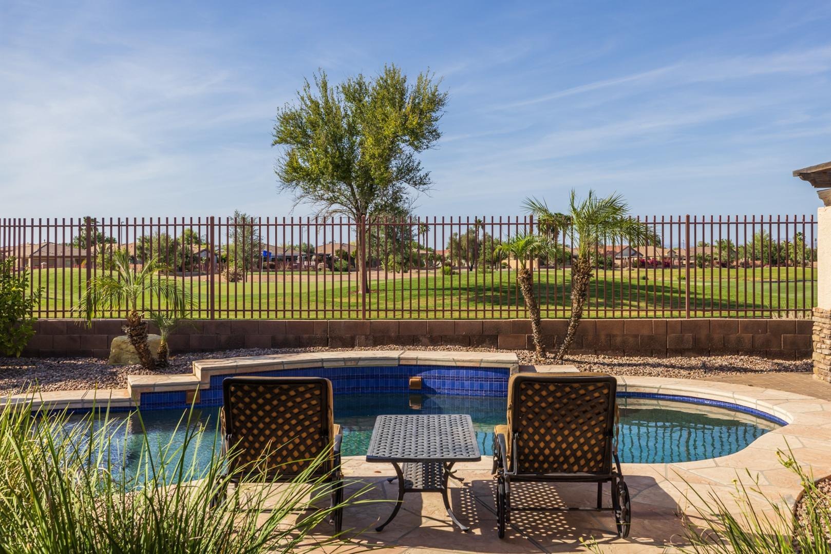 4176 E CLUBVIEW Drive