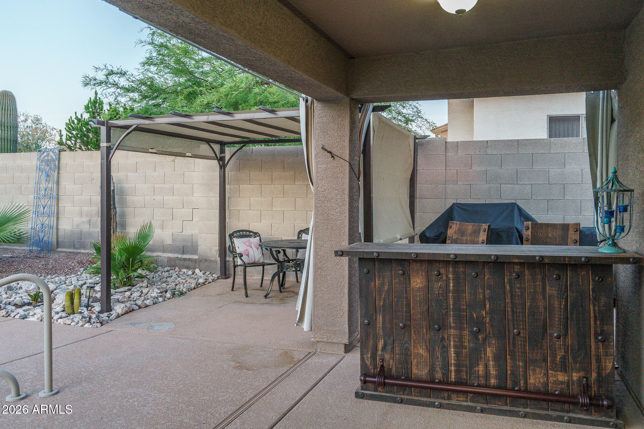 17542 W ROCK LEDGE Road
