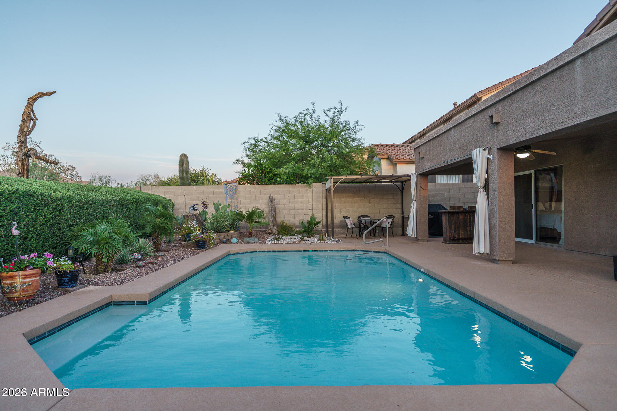 17542 W ROCK LEDGE Road