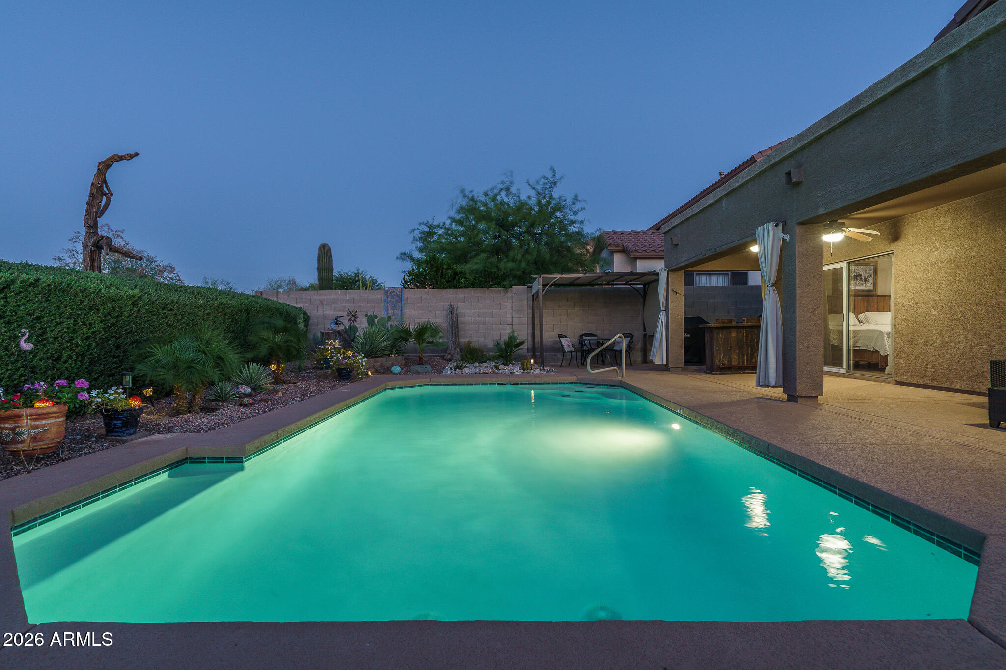 17542 W ROCK LEDGE Road
