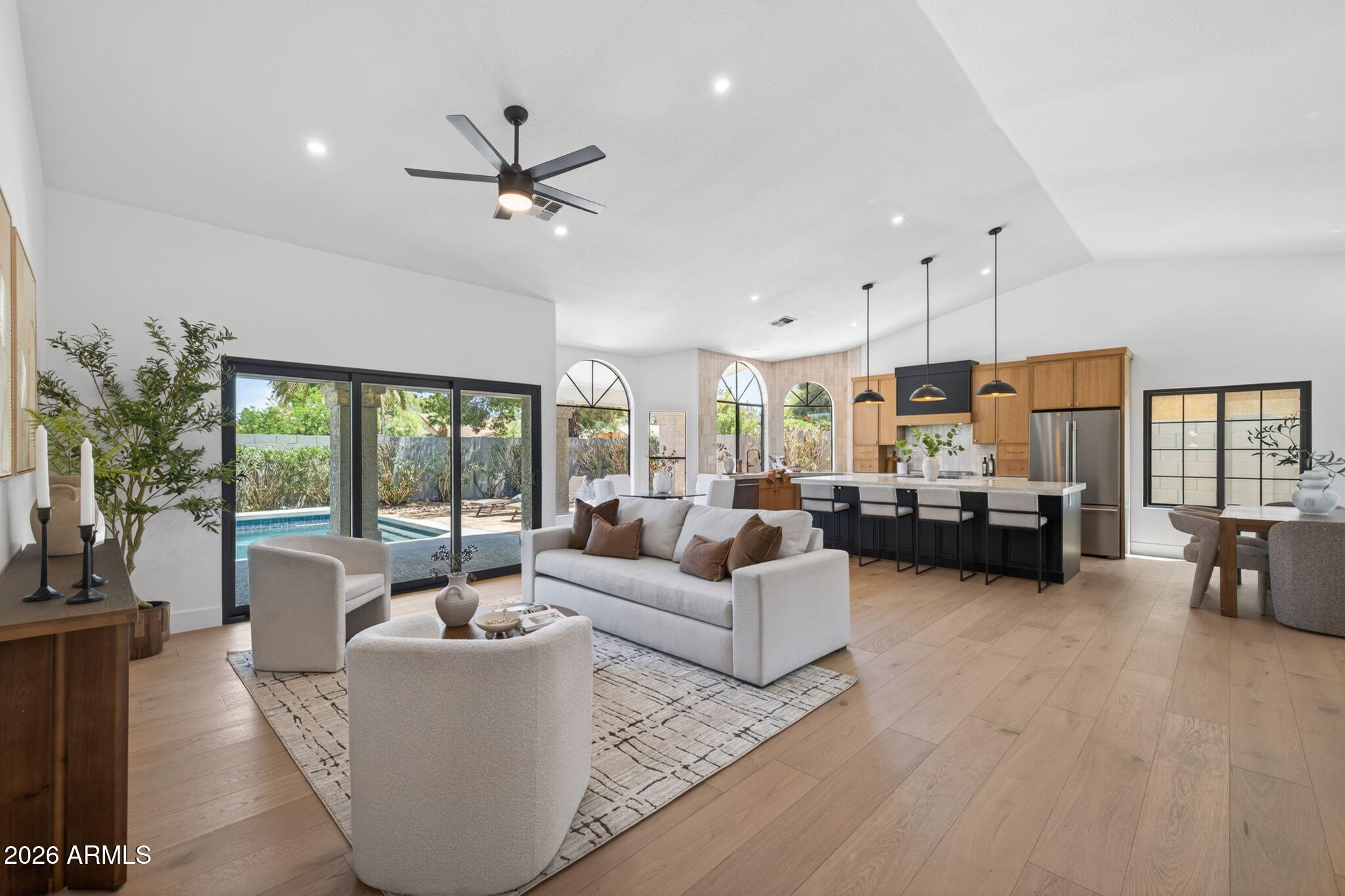 5002 E KAREN Drive