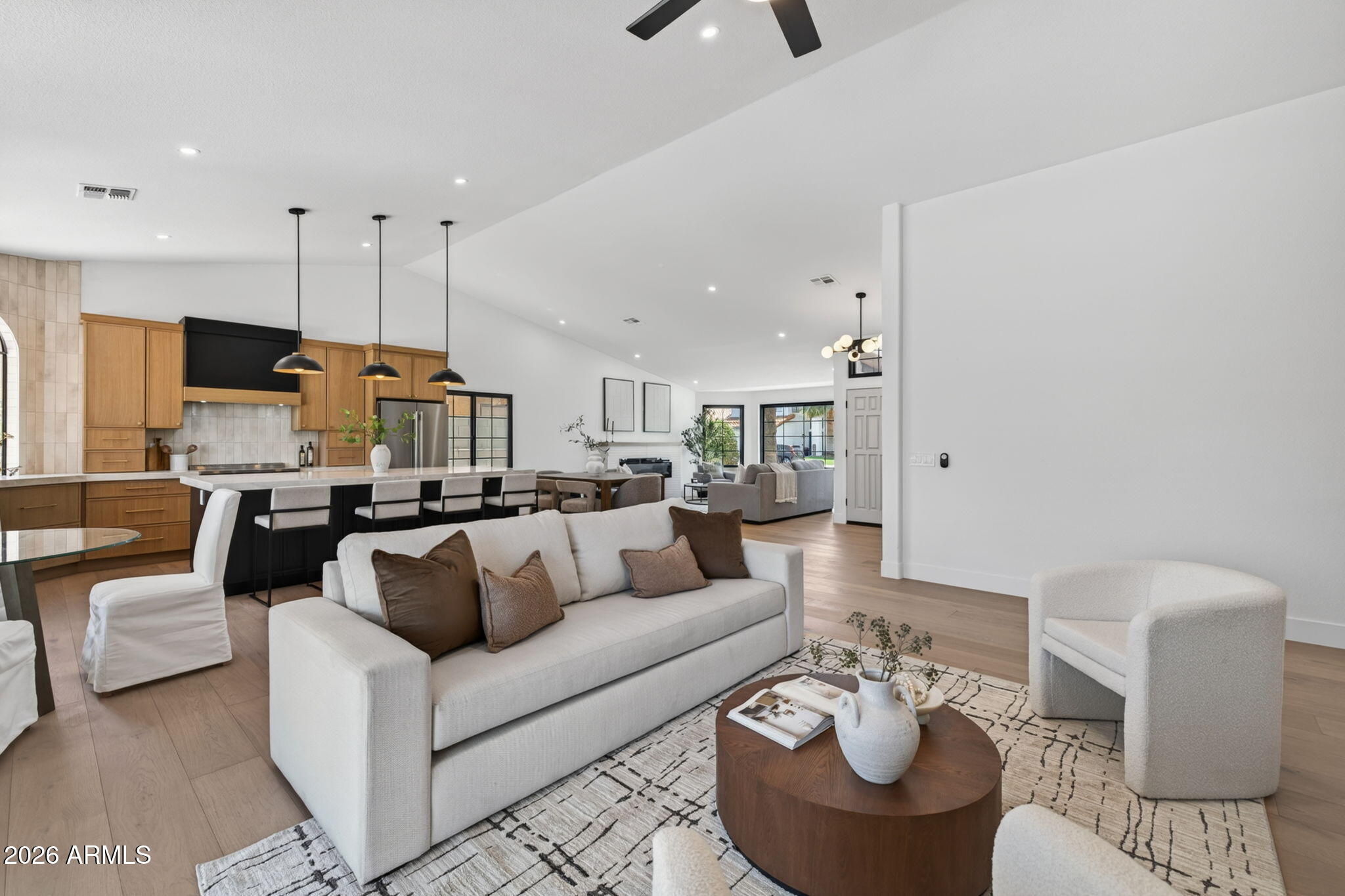 5002 E KAREN Drive
