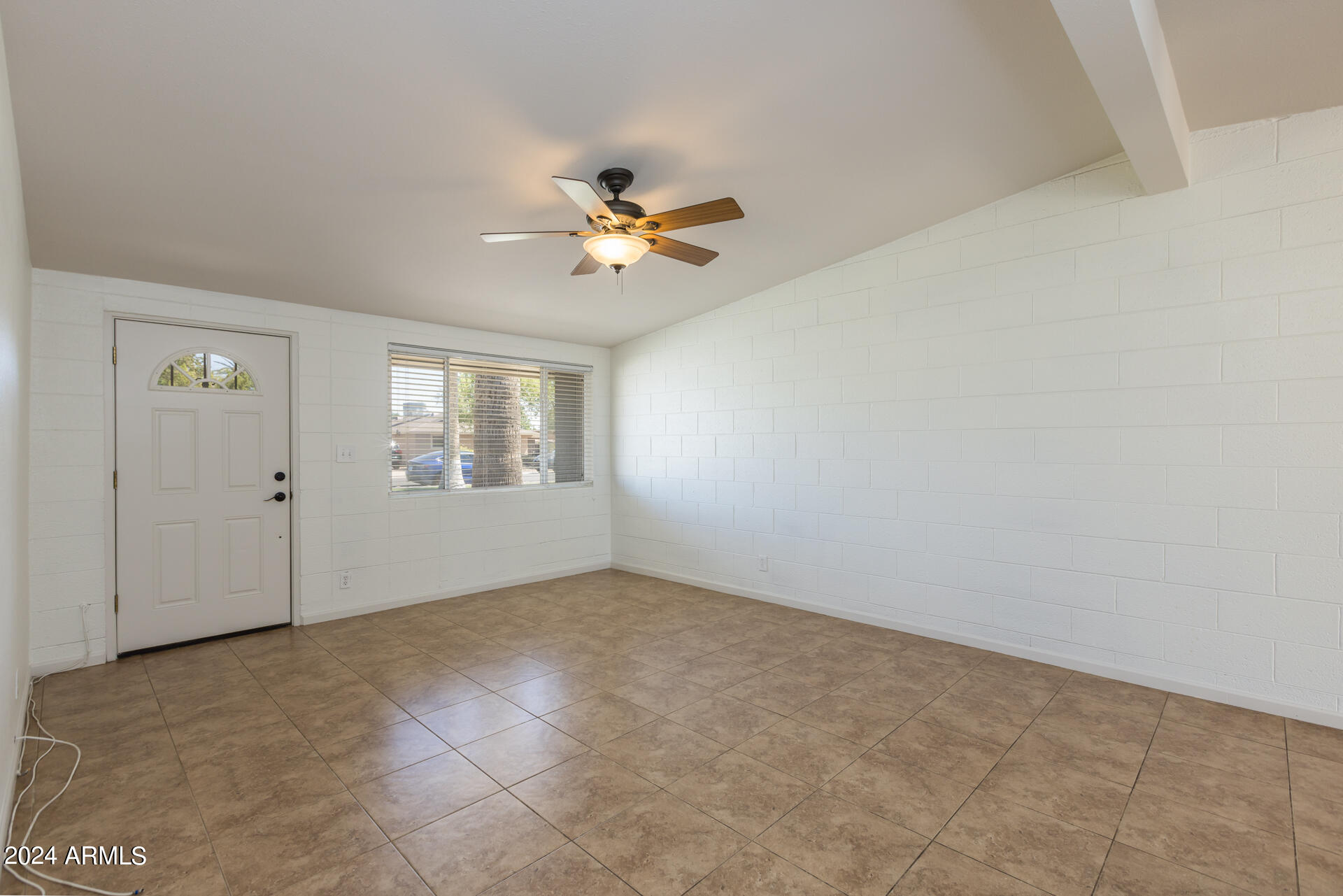 7025 E WILSHIRE Drive Apt 1
