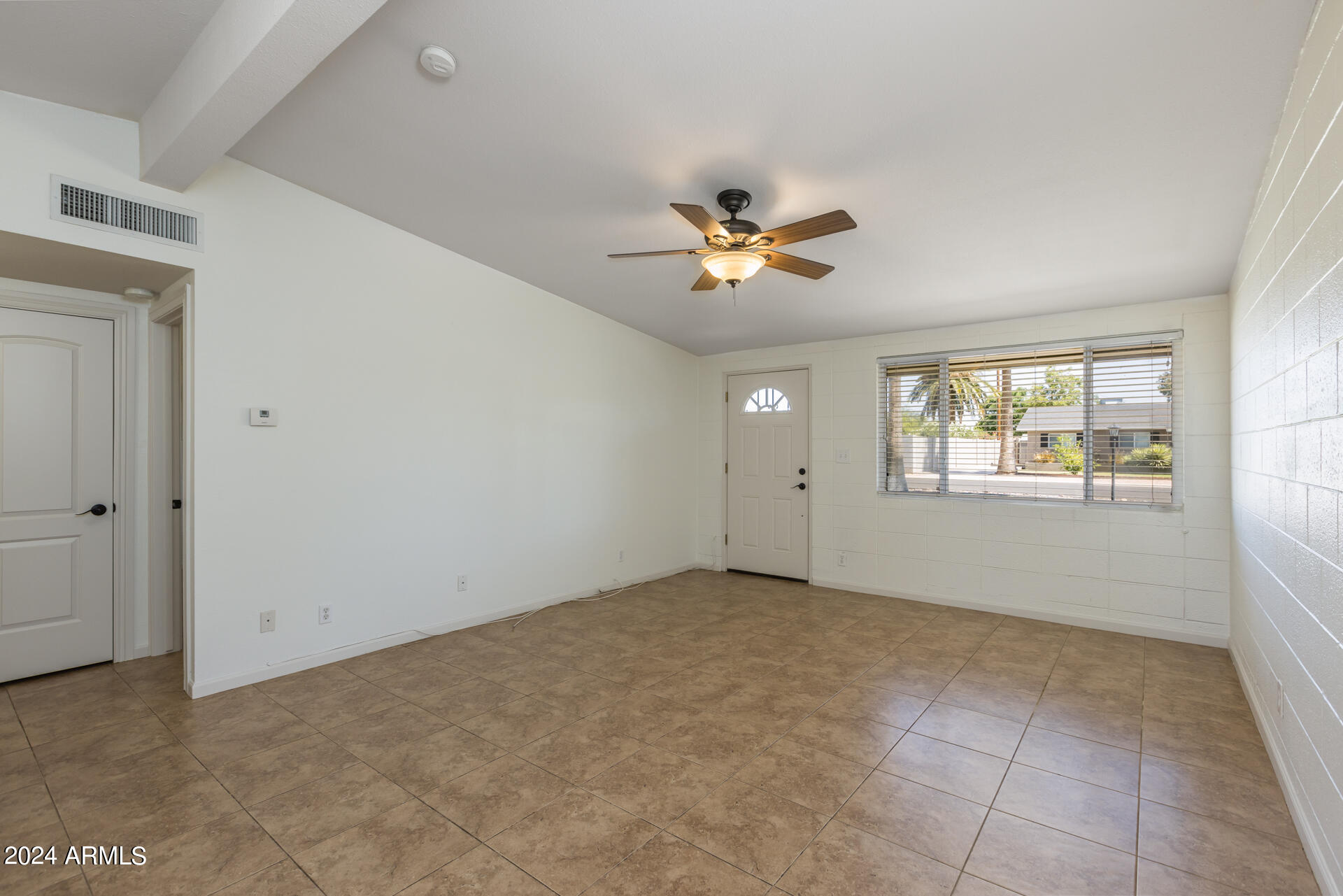 7025 E WILSHIRE Drive Apt 1
