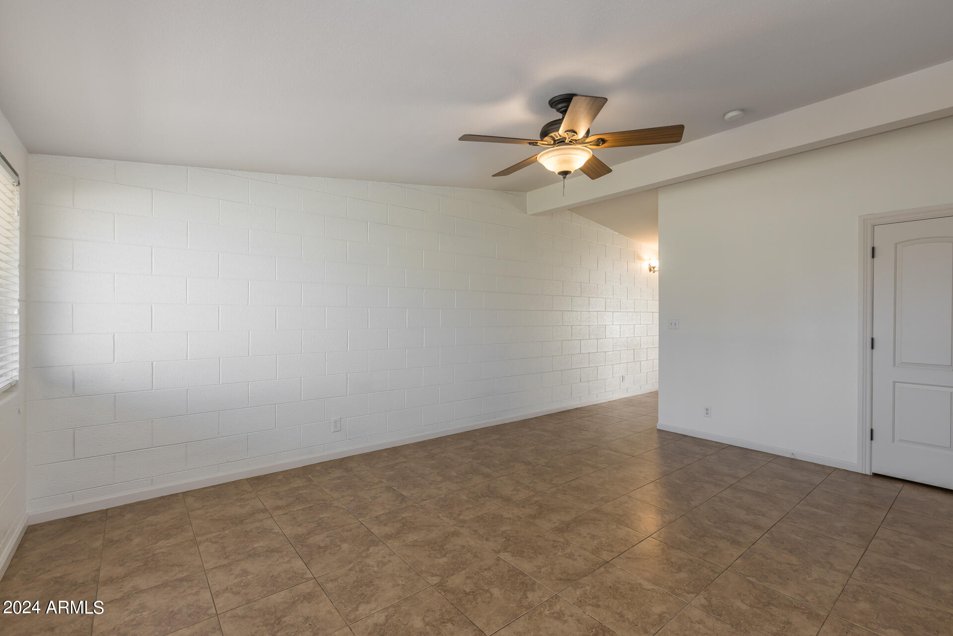 7025 E WILSHIRE Drive Apt 1