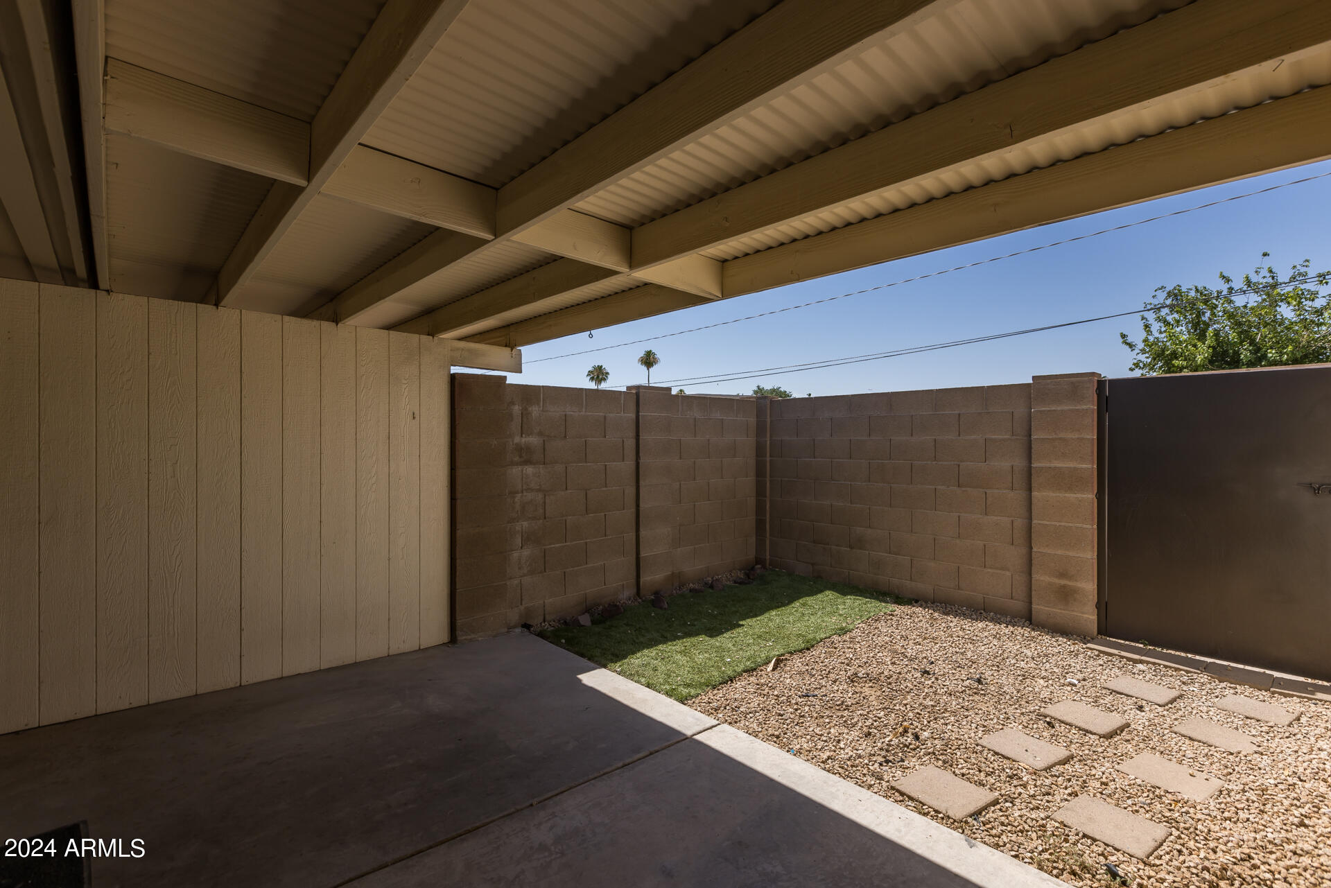 7025 E WILSHIRE Drive Apt 1