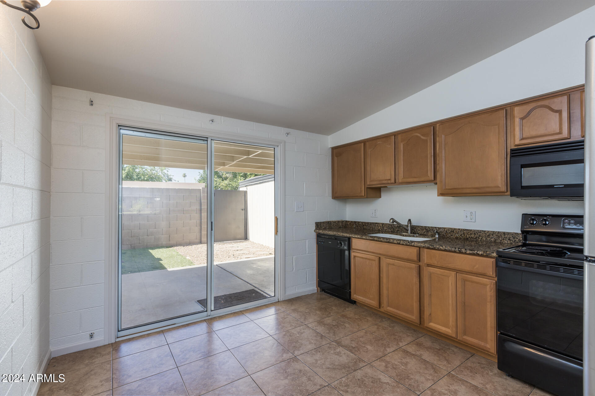 7025 E WILSHIRE Drive Apt 1
