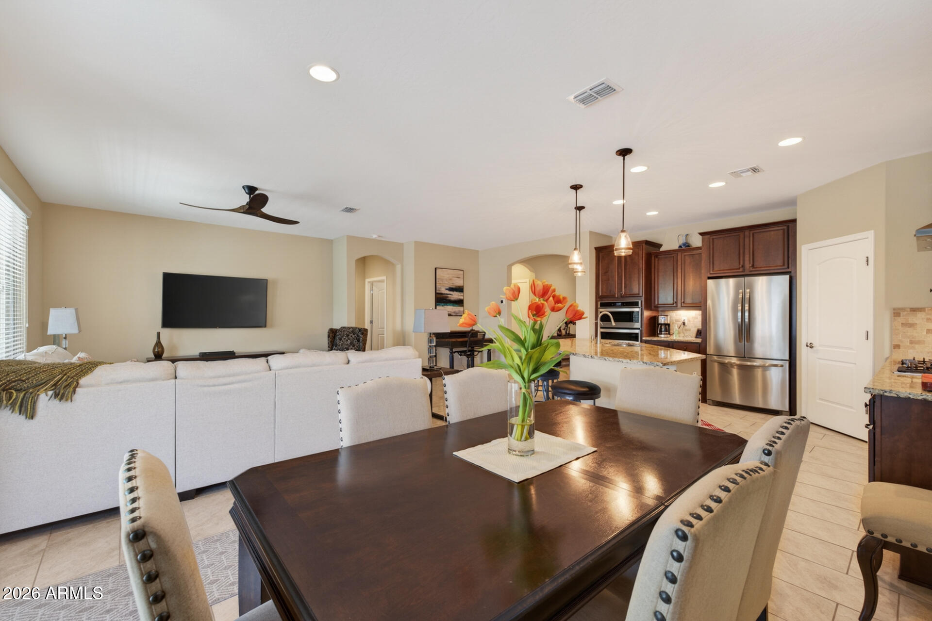 27489 W MOHAWK Lane
